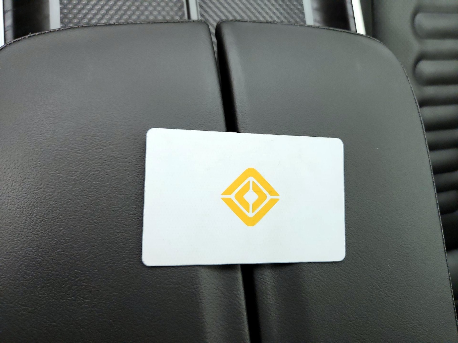 2025 Rivian R1S Adventure - Photo 25