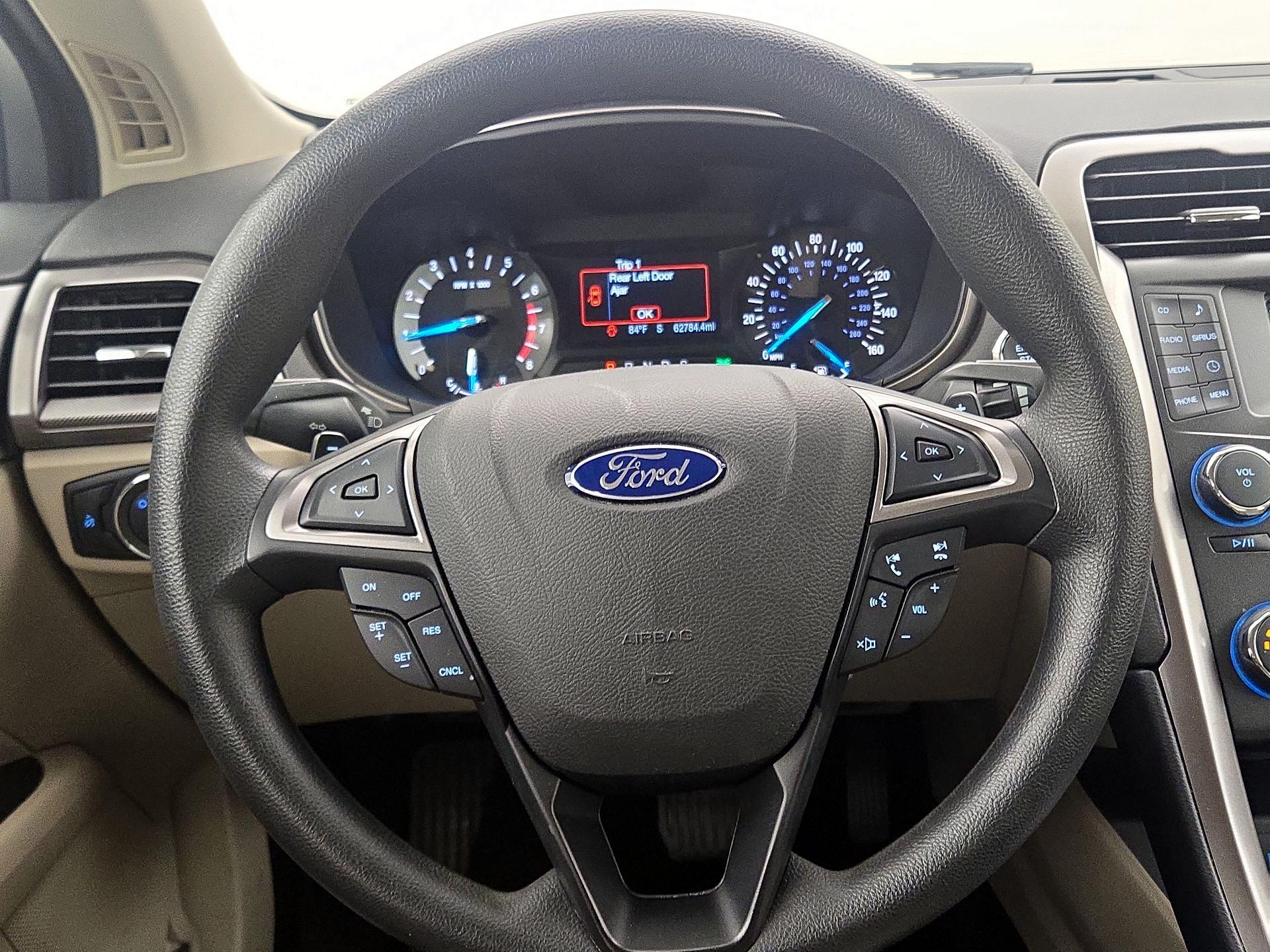 Thumbnail: 2017 Ford Fusion - 10