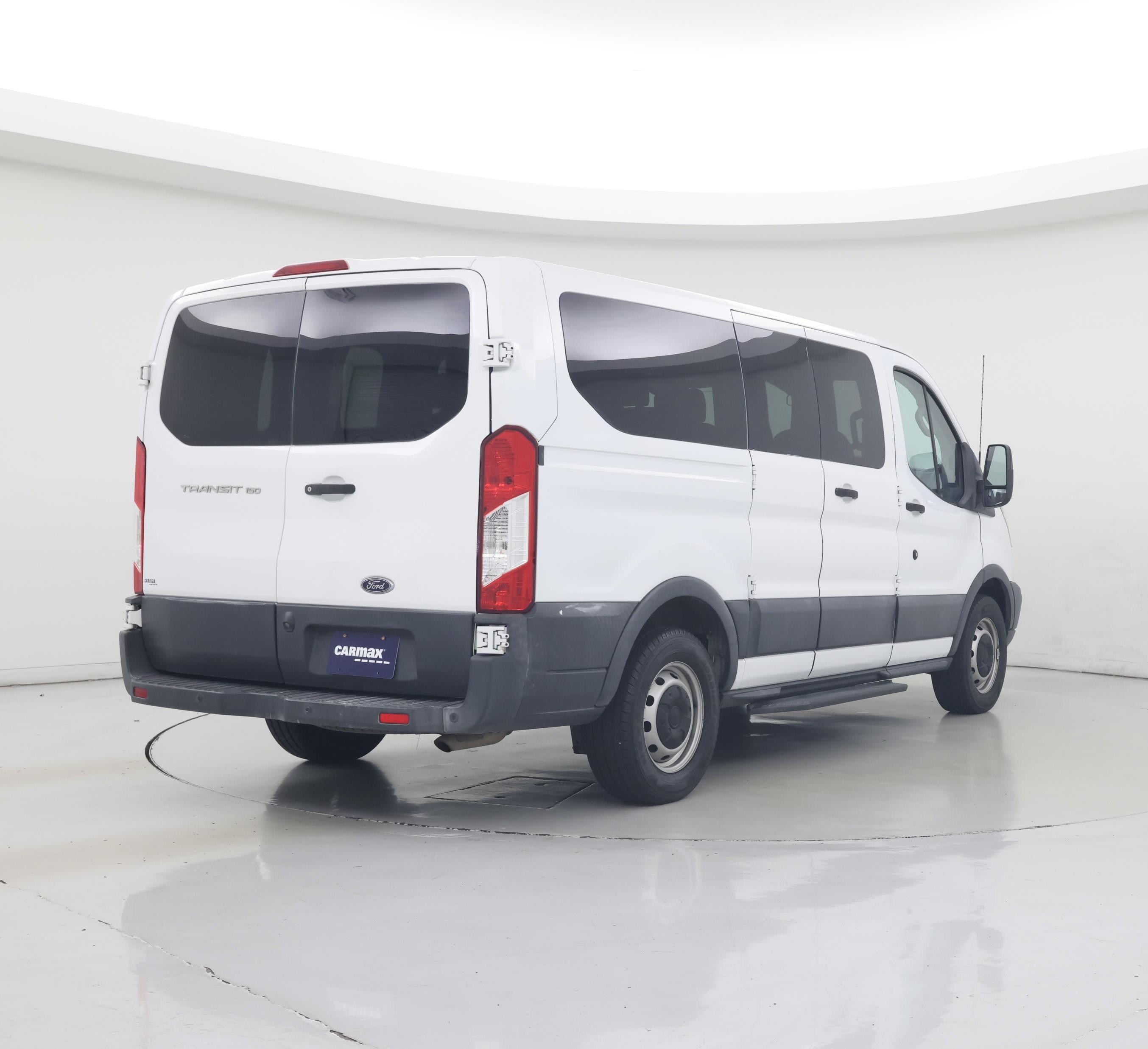 Thumbnail: 2018 Ford Transit Series - 8