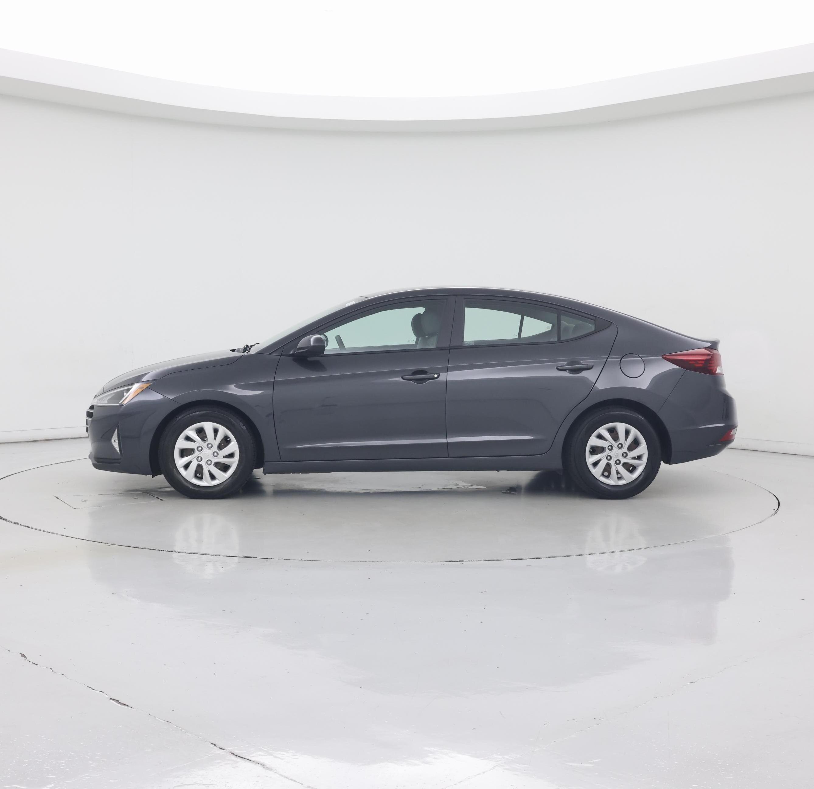 Thumbnail: 2020 Hyundai Elantra - 3