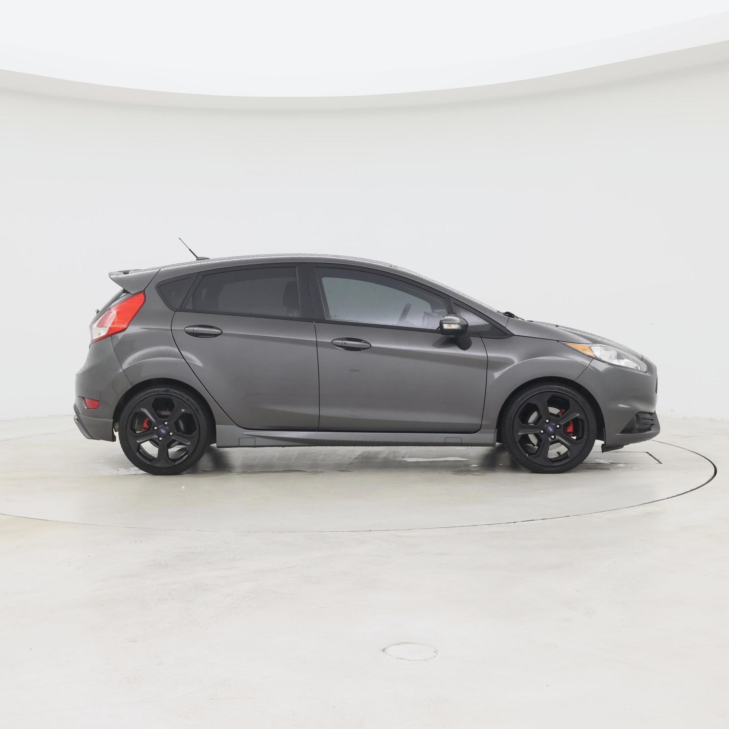 Thumbnail: 2017 Ford Fiesta - 7