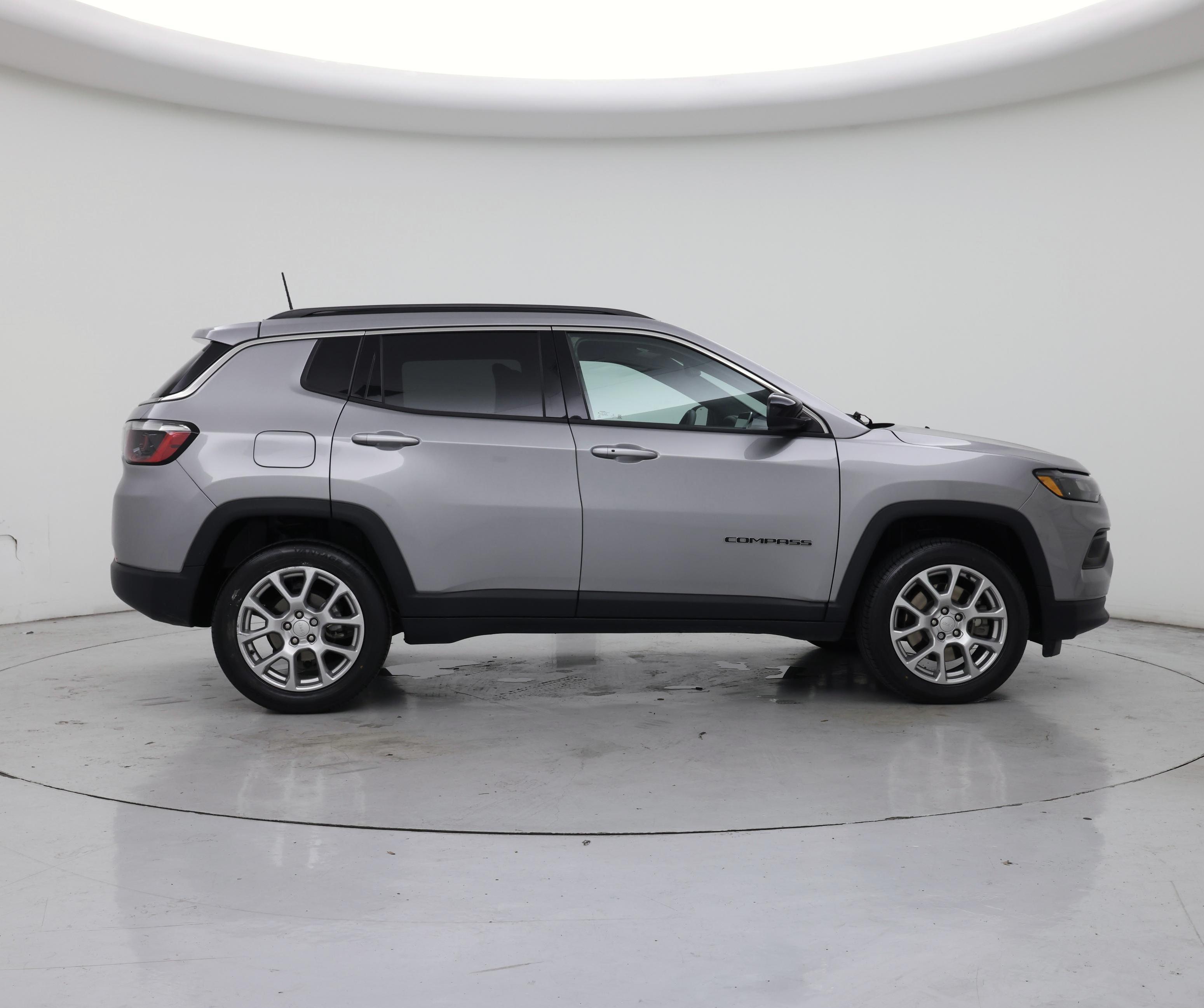 Thumbnail: 2023 Jeep Compass - 7