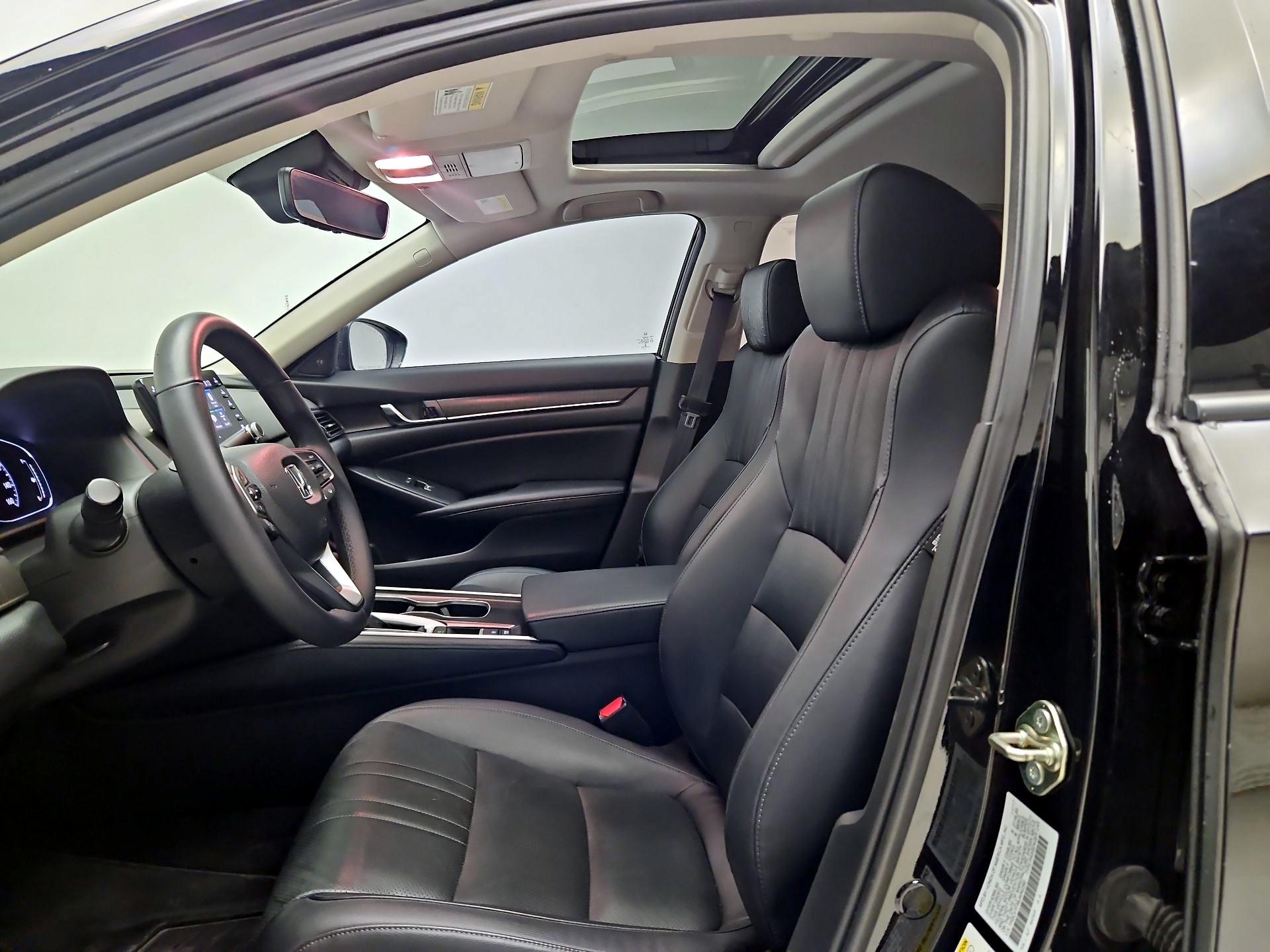 Thumbnail: 2018 Honda Accord - 19