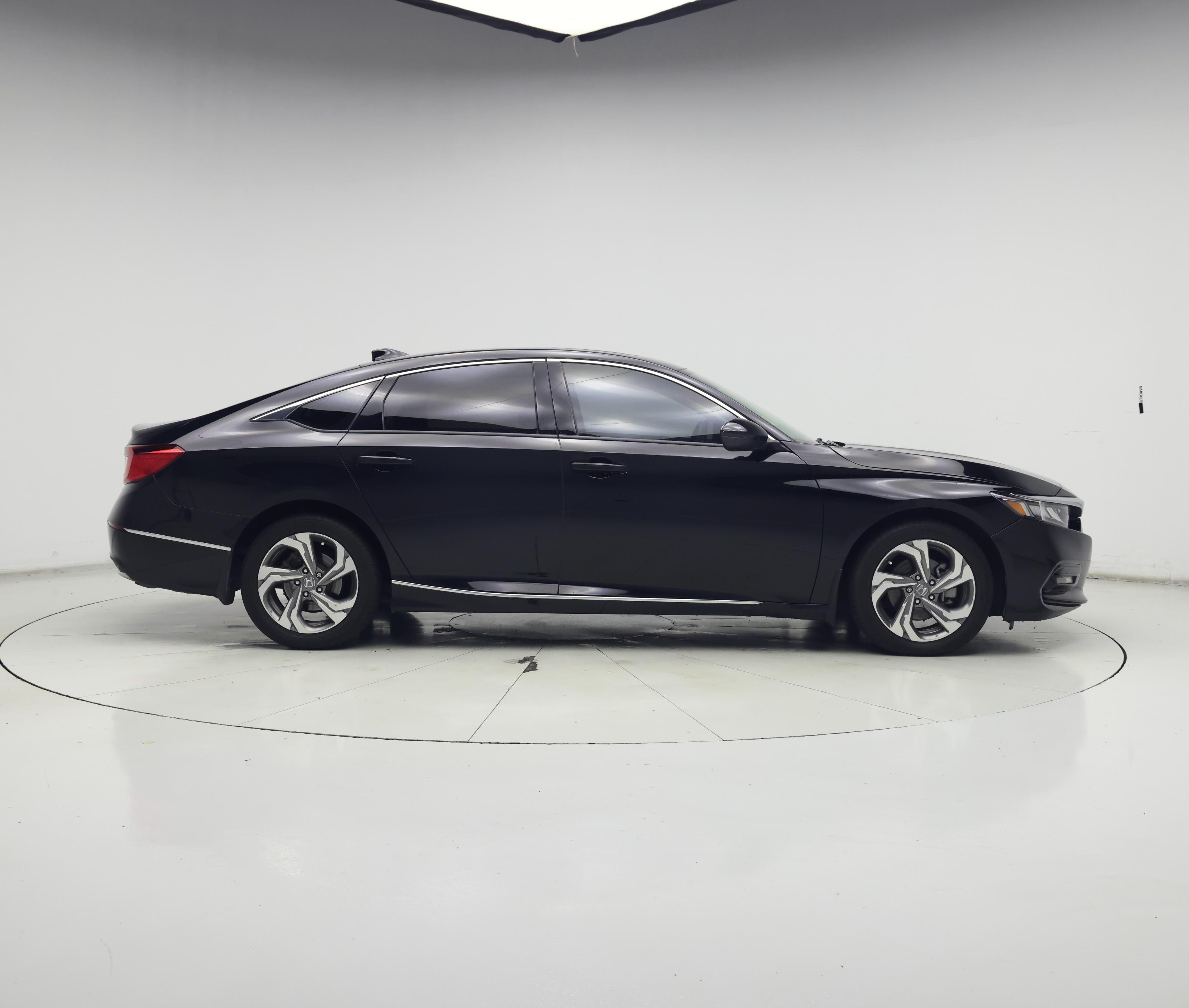 Thumbnail: 2018 Honda Accord - 7