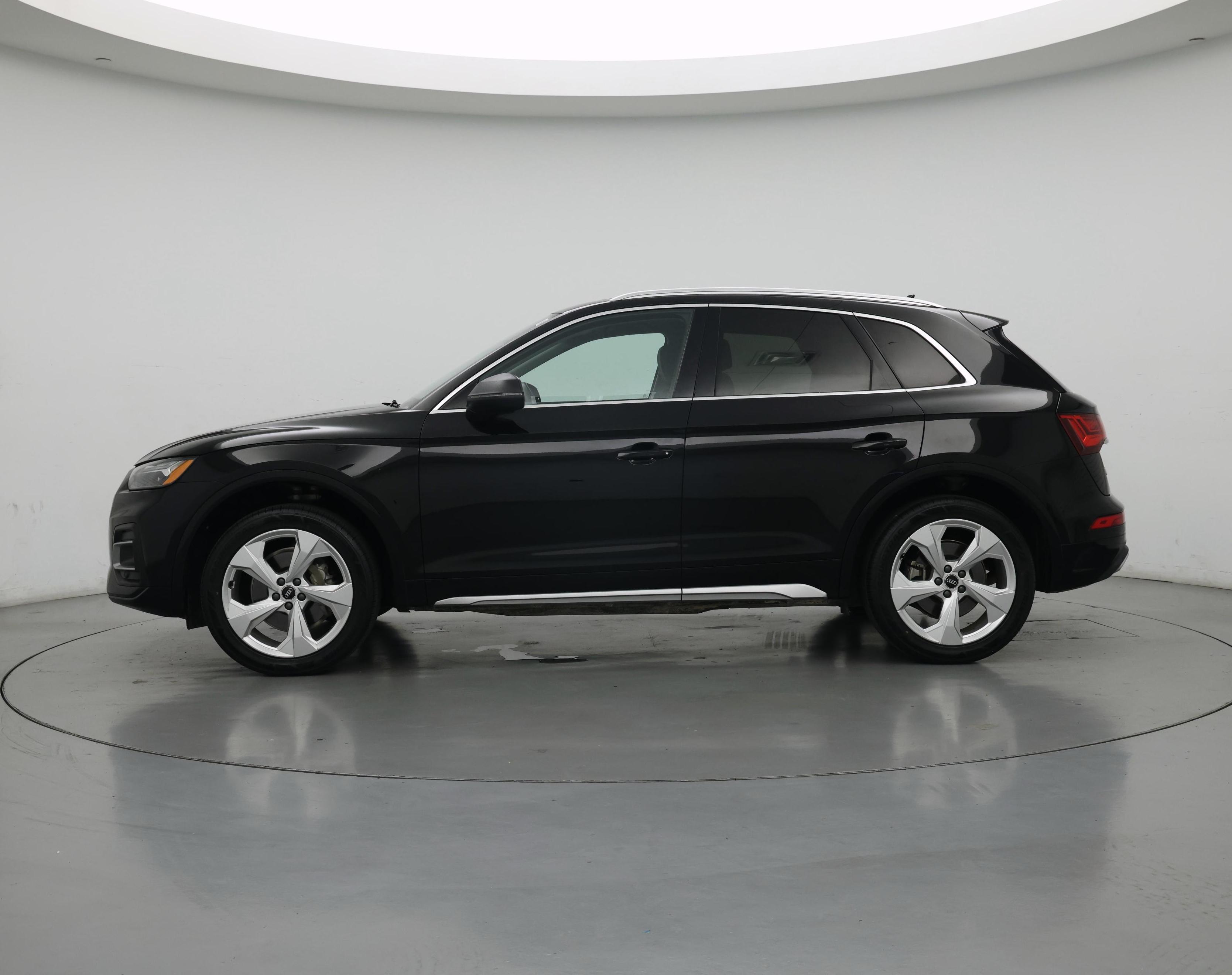 Thumbnail: 2021 Audi Q5 - 3