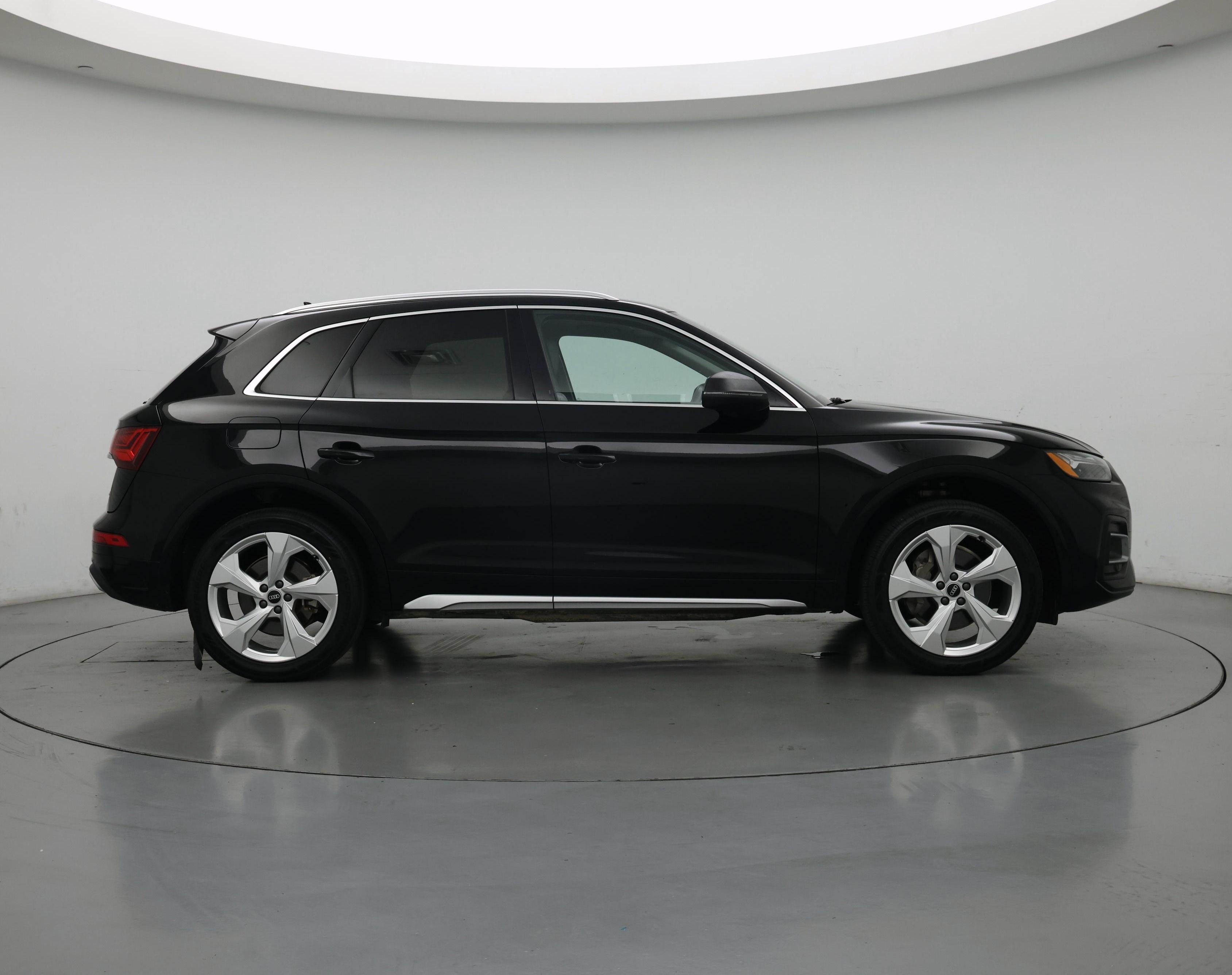 Thumbnail: 2021 Audi Q5 - 7