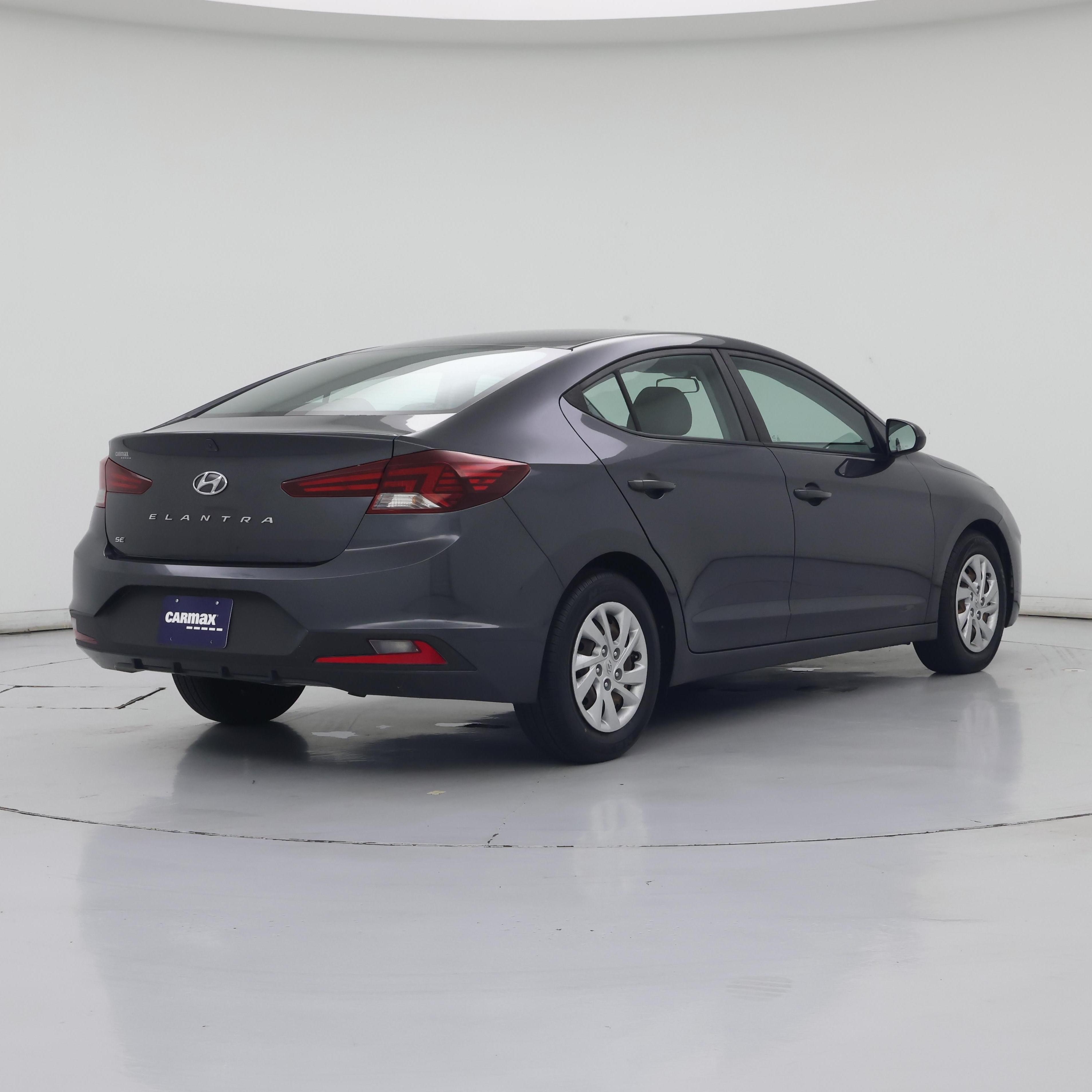 Thumbnail: 2020 Hyundai Elantra - 8