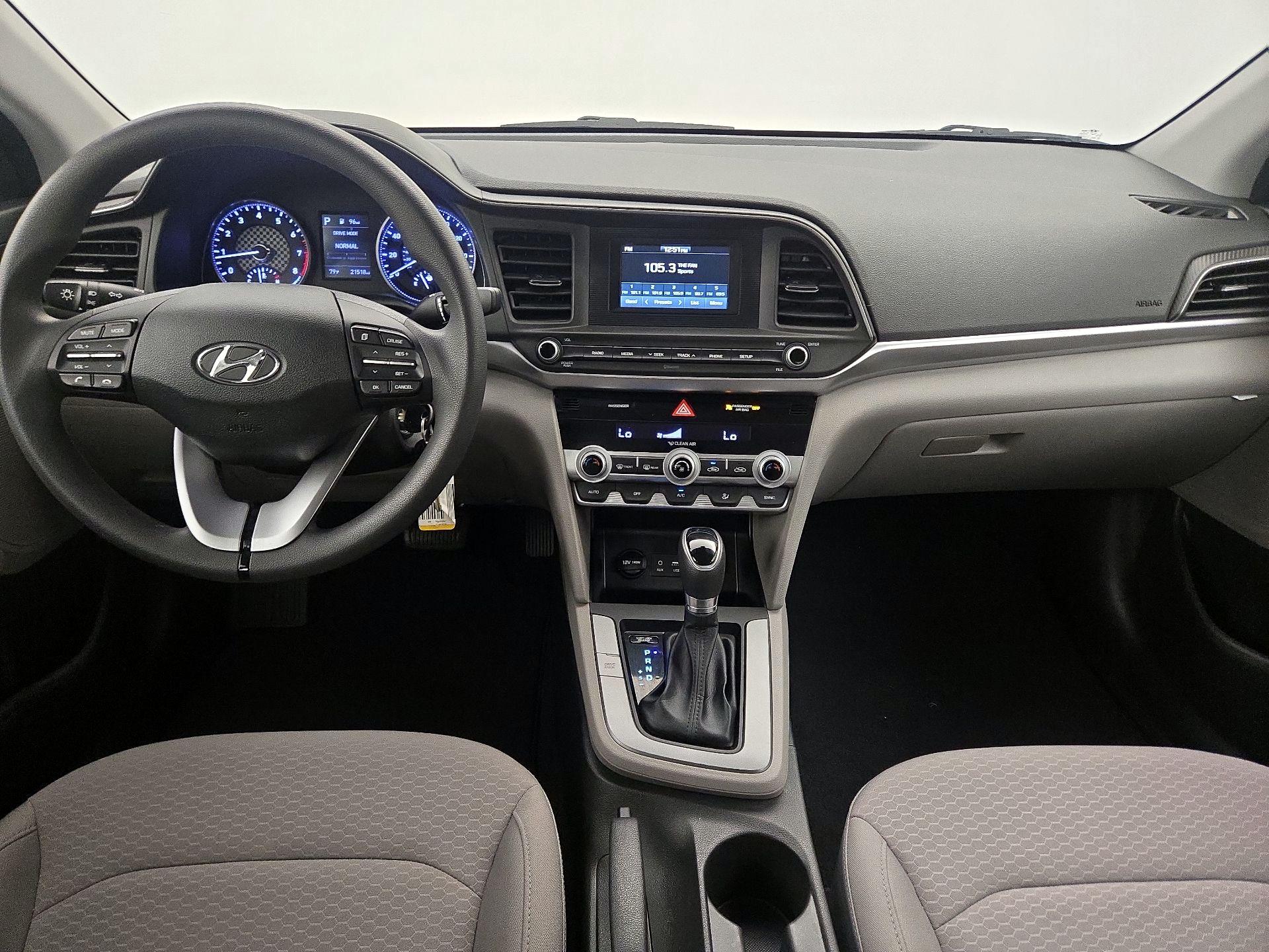 Thumbnail: 2020 Hyundai Elantra - 9