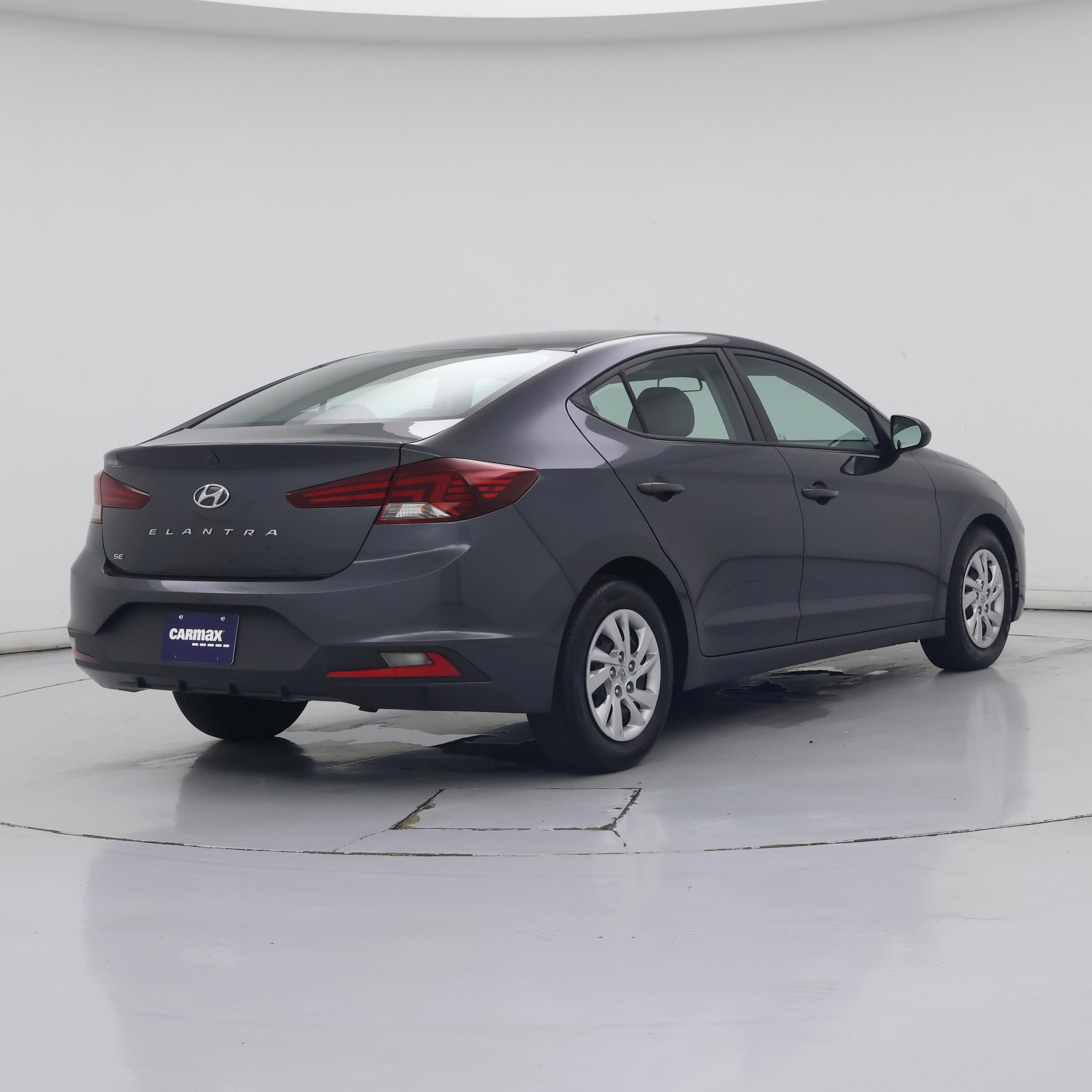 Thumbnail: 2020 Hyundai Elantra - 8