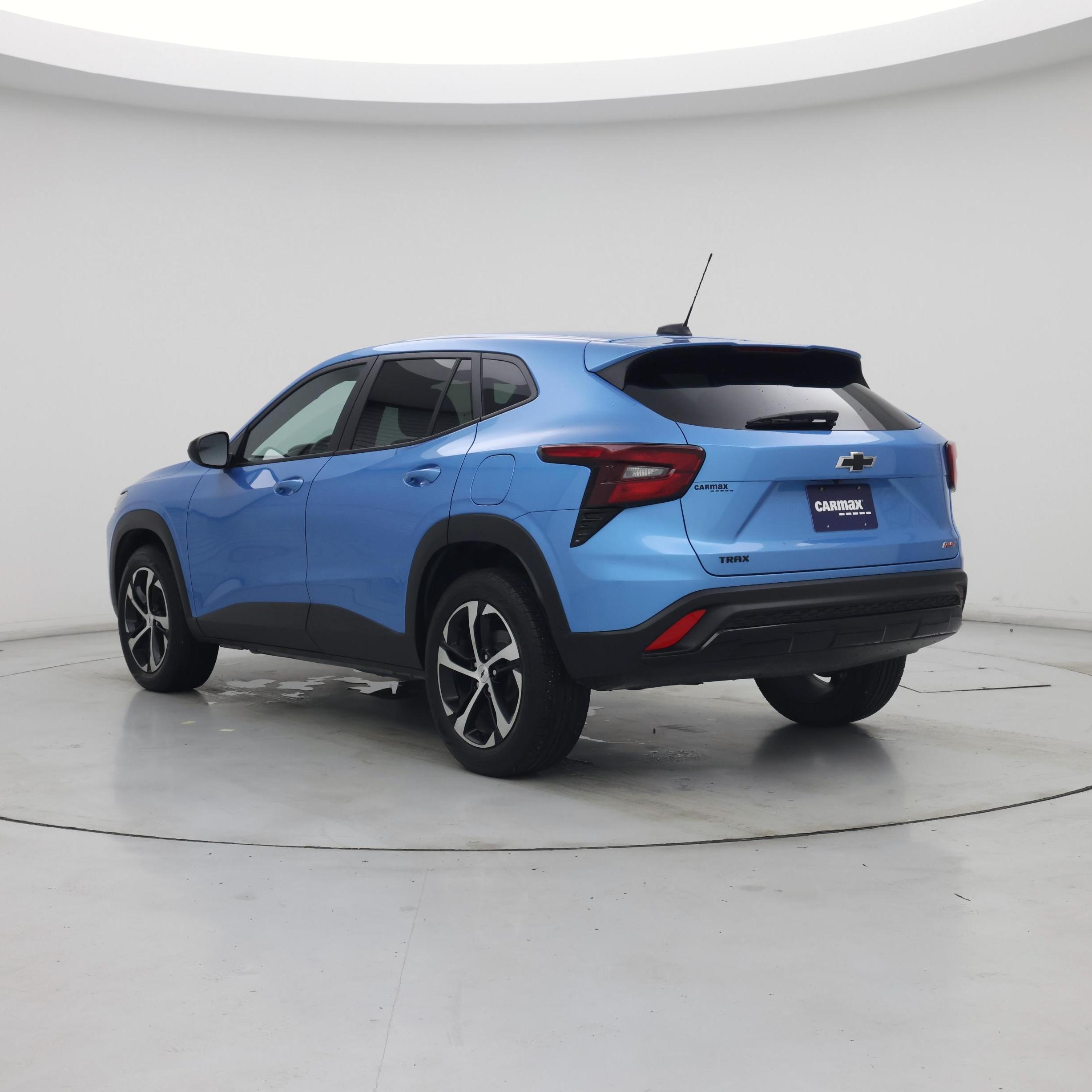 Thumbnail: 2025 Chevrolet Trax - 2