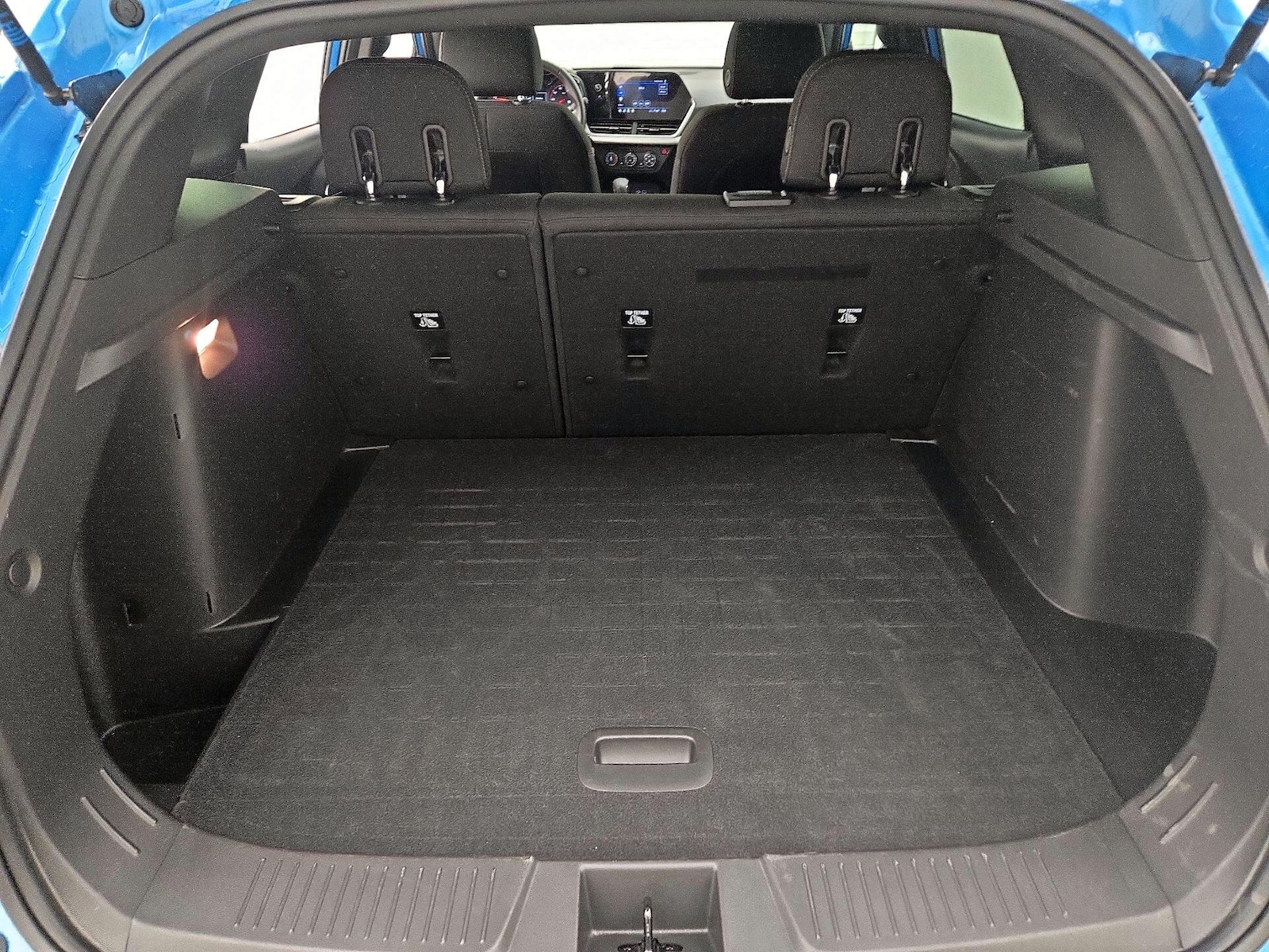2025 Chevrolet Trax RS - Photo 21