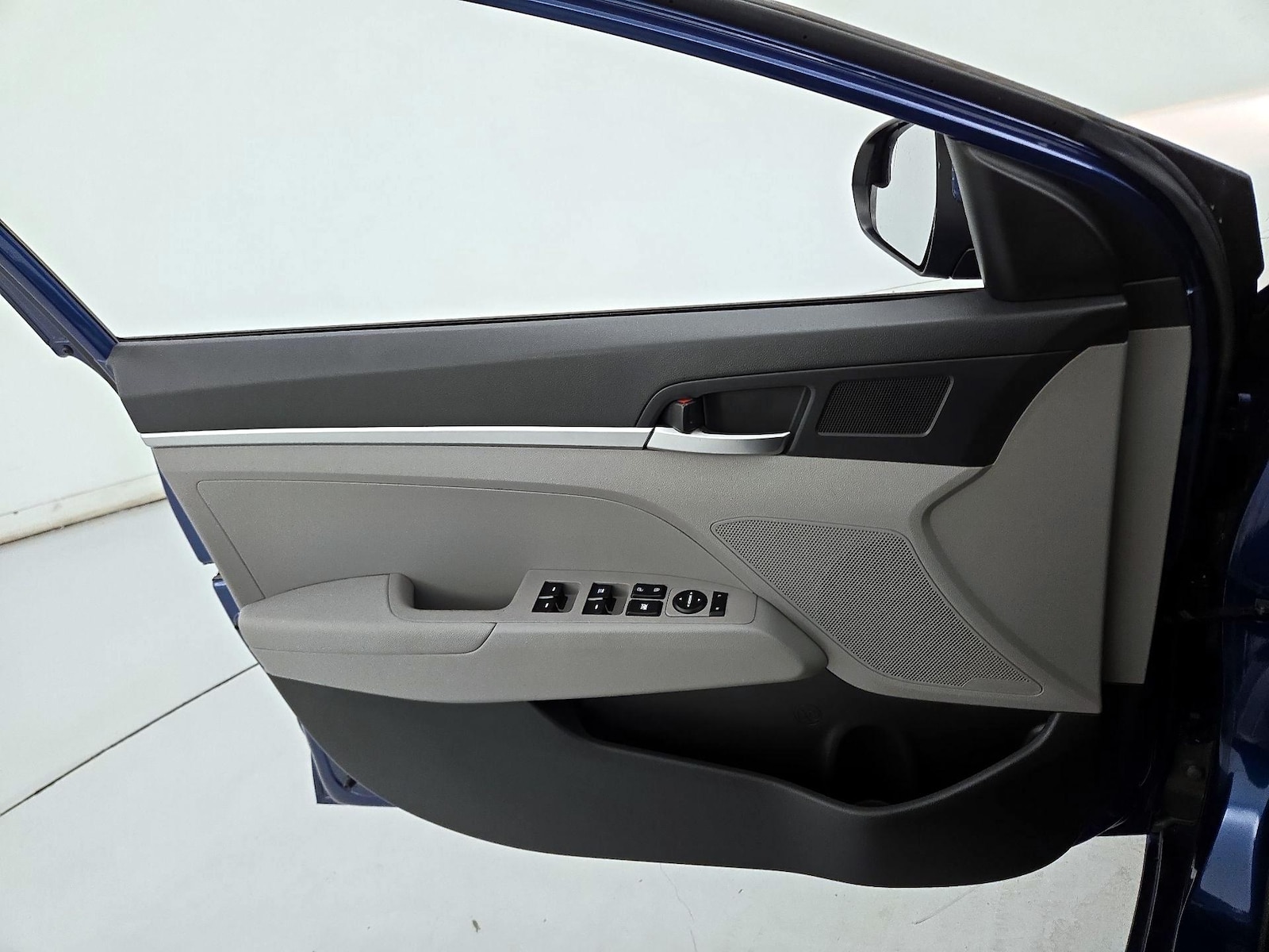 2020 Hyundai Elantra SE - Photo 13