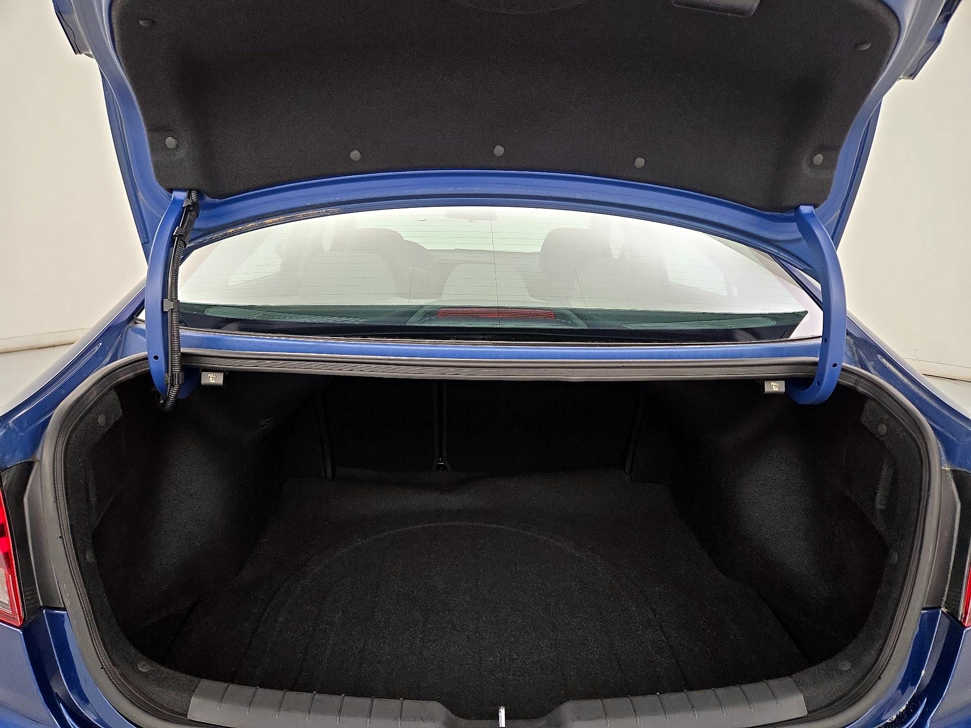 Thumbnail: 2020 Hyundai Elantra - 20