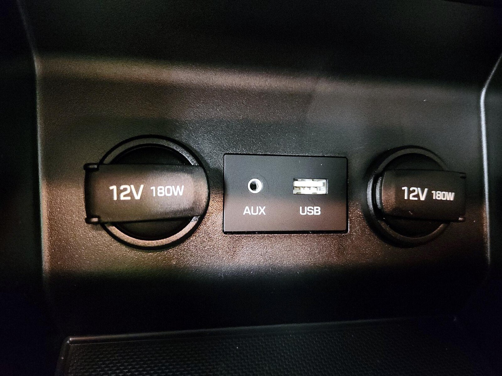 2020 Hyundai Elantra SE - Photo 19