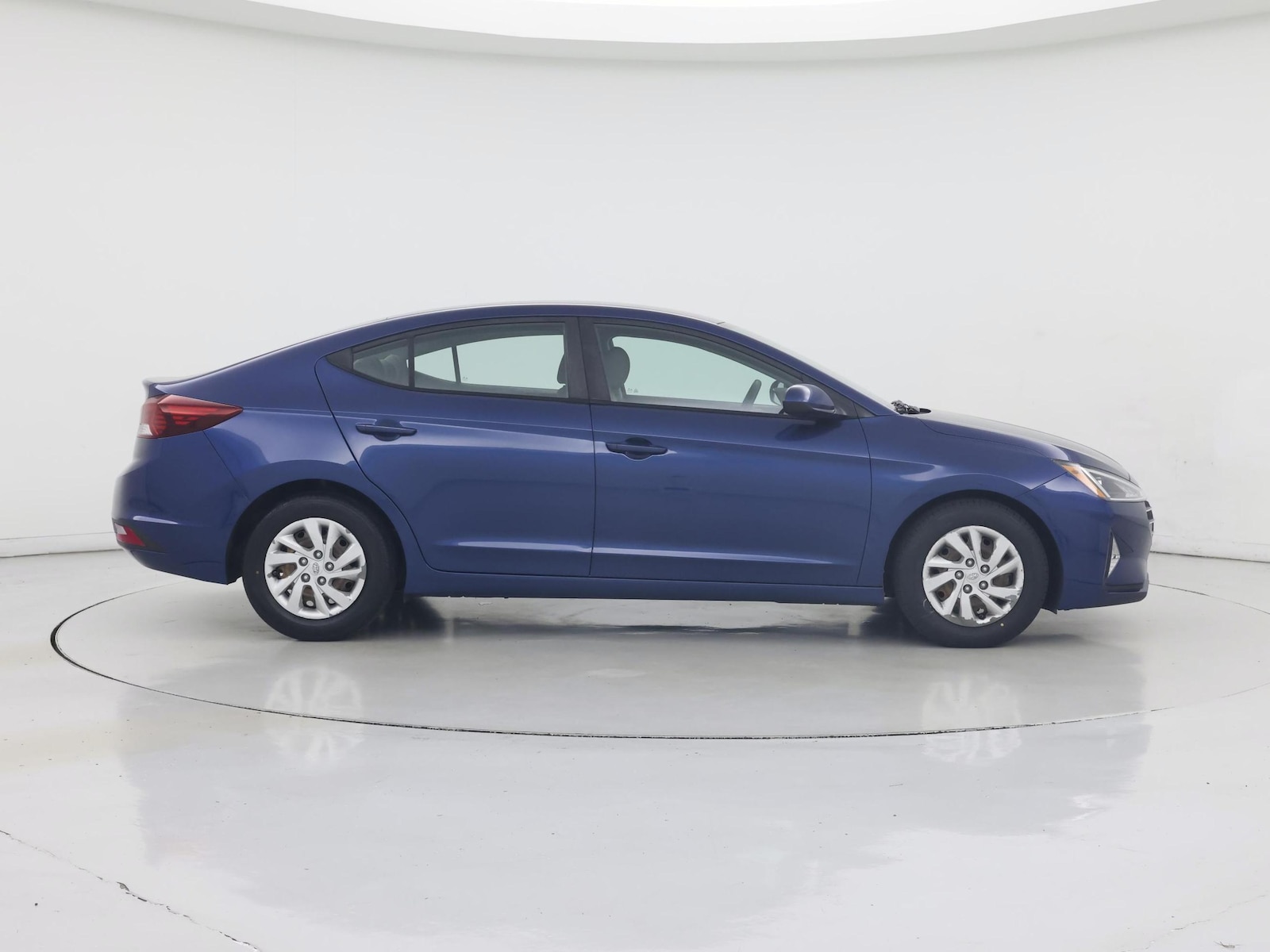 2020 Hyundai Elantra SE - Photo 8