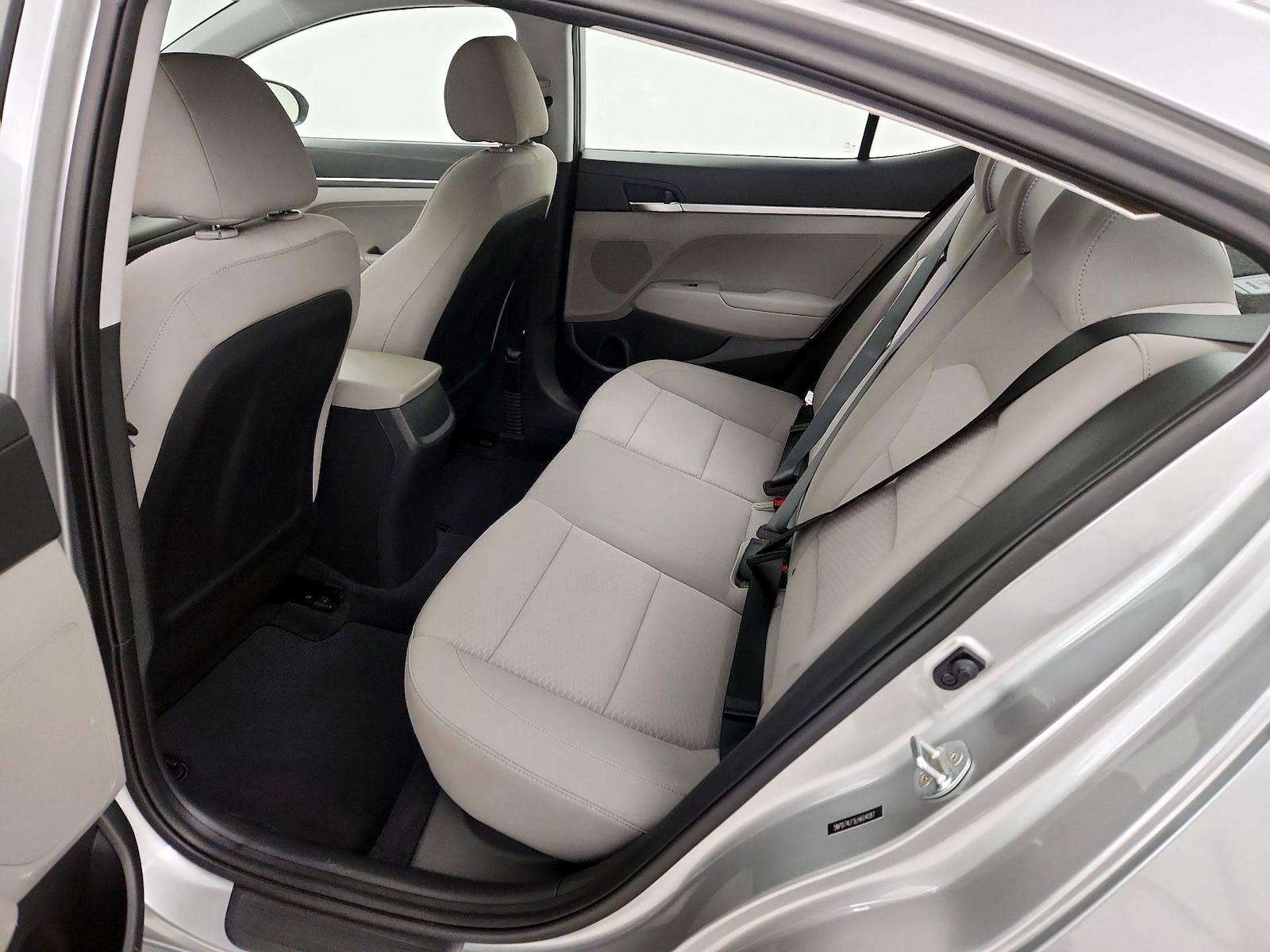 2020 Hyundai Elantra SE - Photo 20