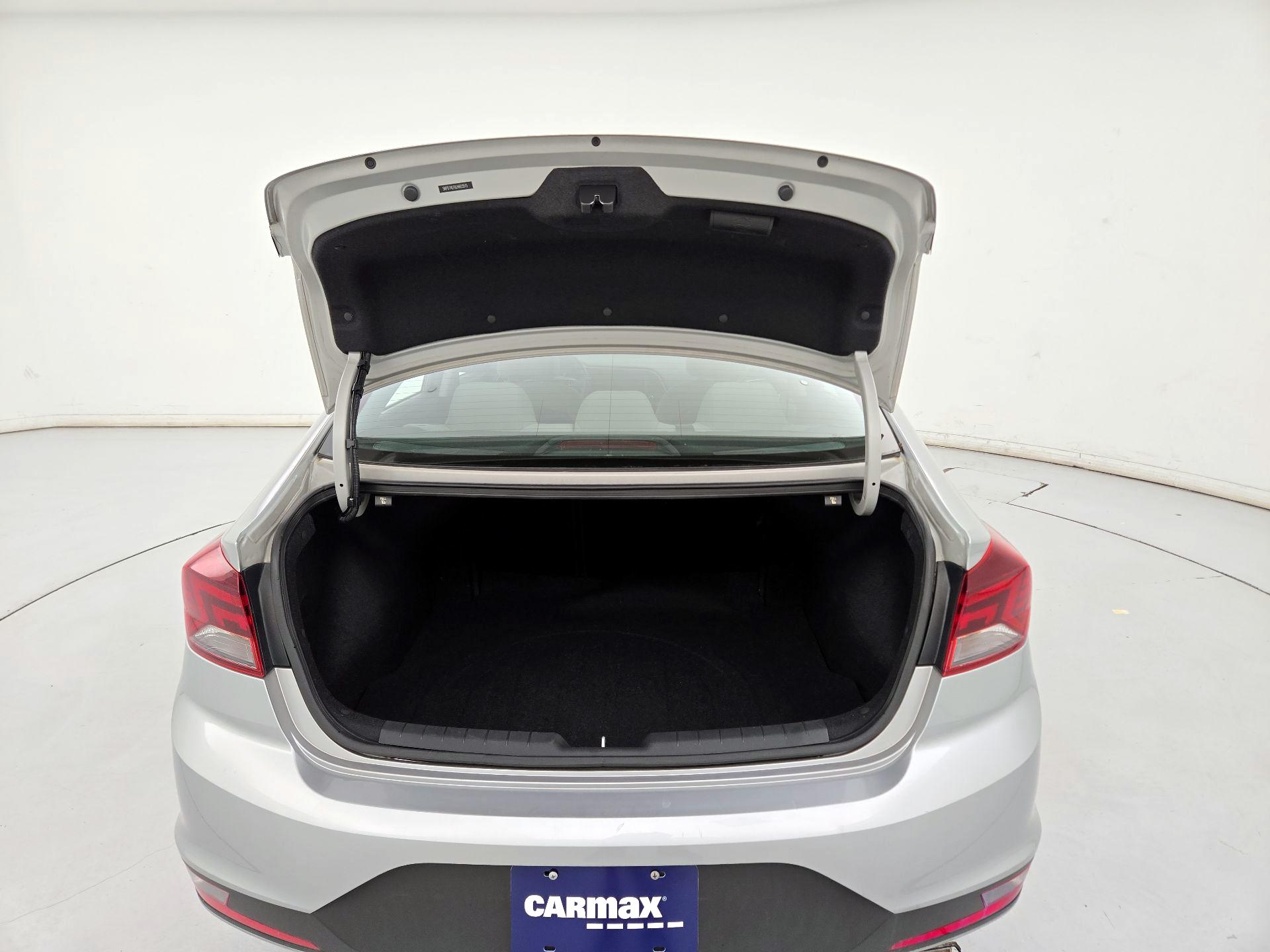 Thumbnail: 2020 Hyundai Elantra - 20