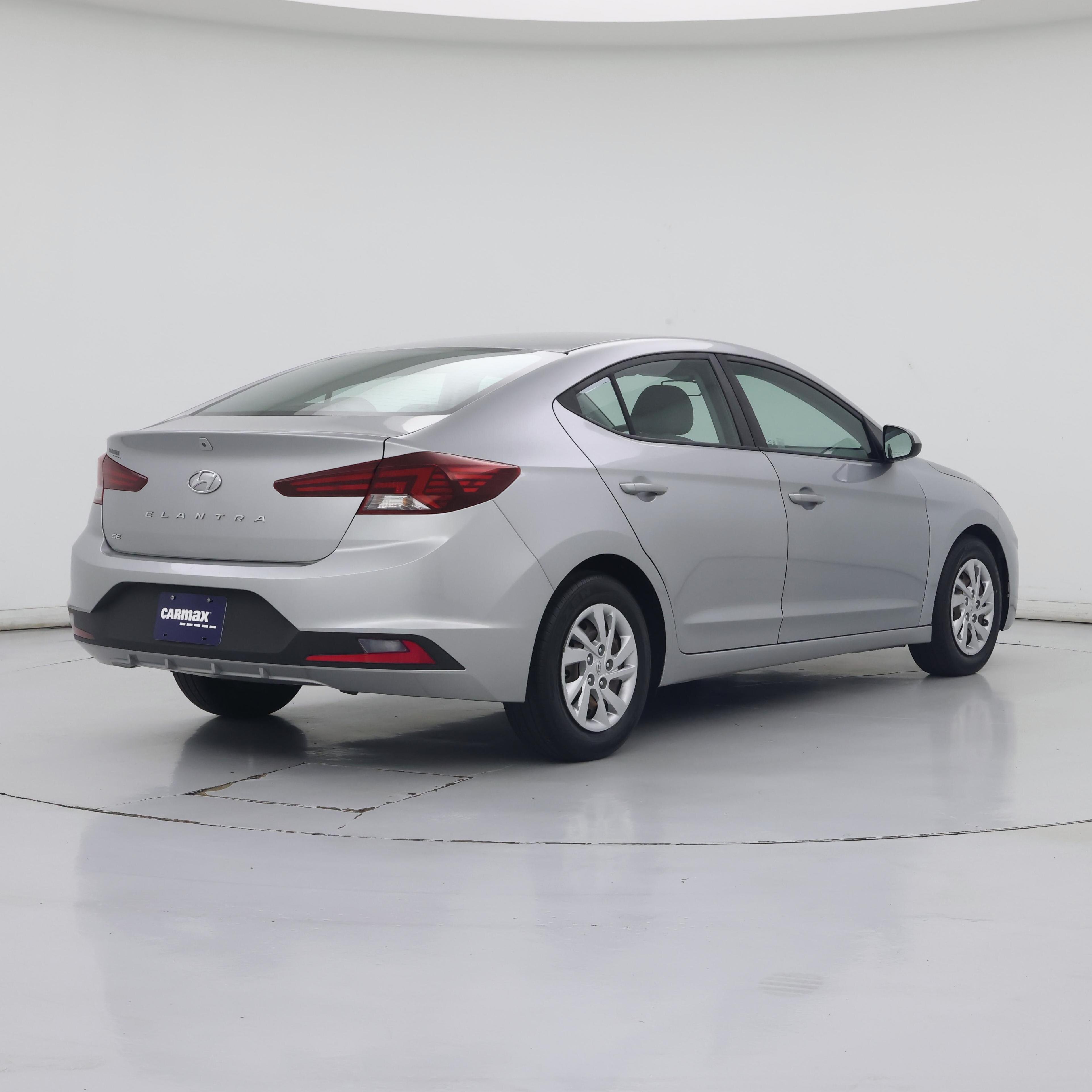 Thumbnail: 2020 Hyundai Elantra - 8