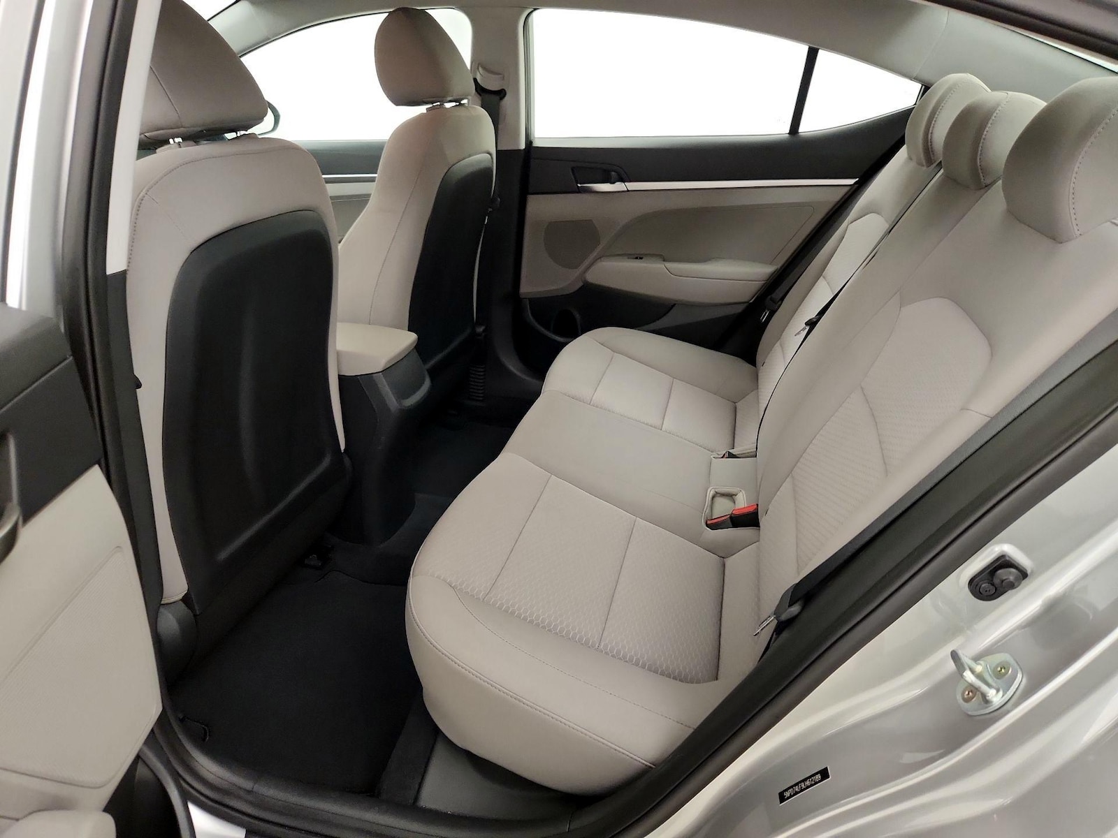2020 Hyundai Elantra SE - Photo 20