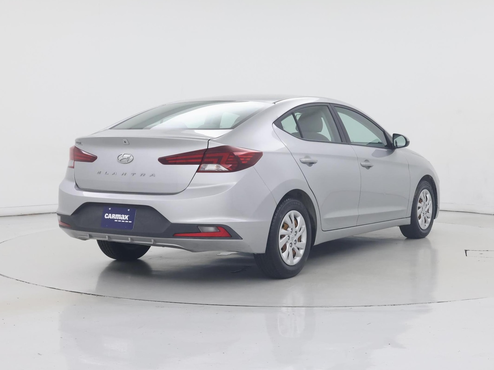 2020 Hyundai Elantra SE - Photo 9