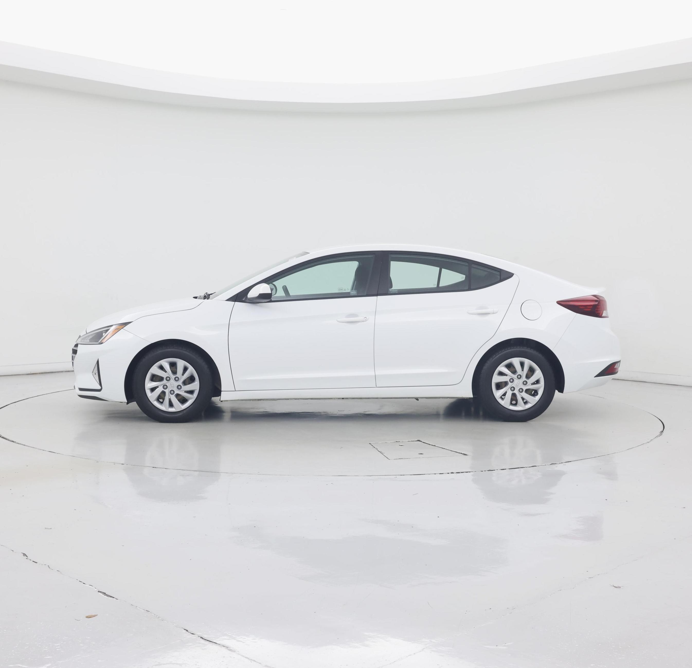 Thumbnail: 2020 Hyundai Elantra - 3