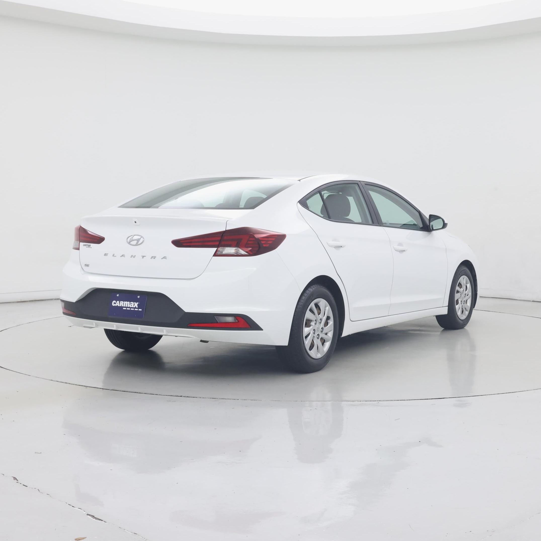 Thumbnail: 2020 Hyundai Elantra - 8