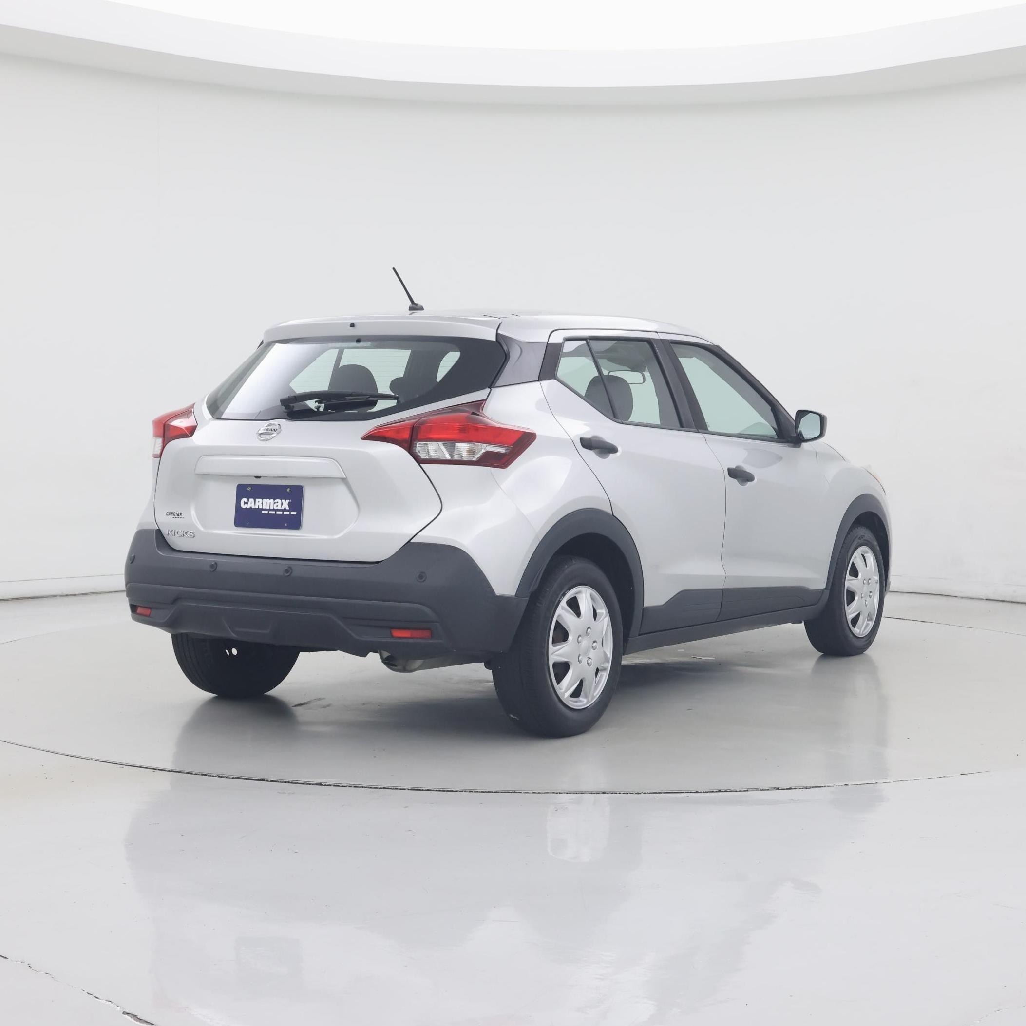 Thumbnail: 2020 Nissan Kicks - 8