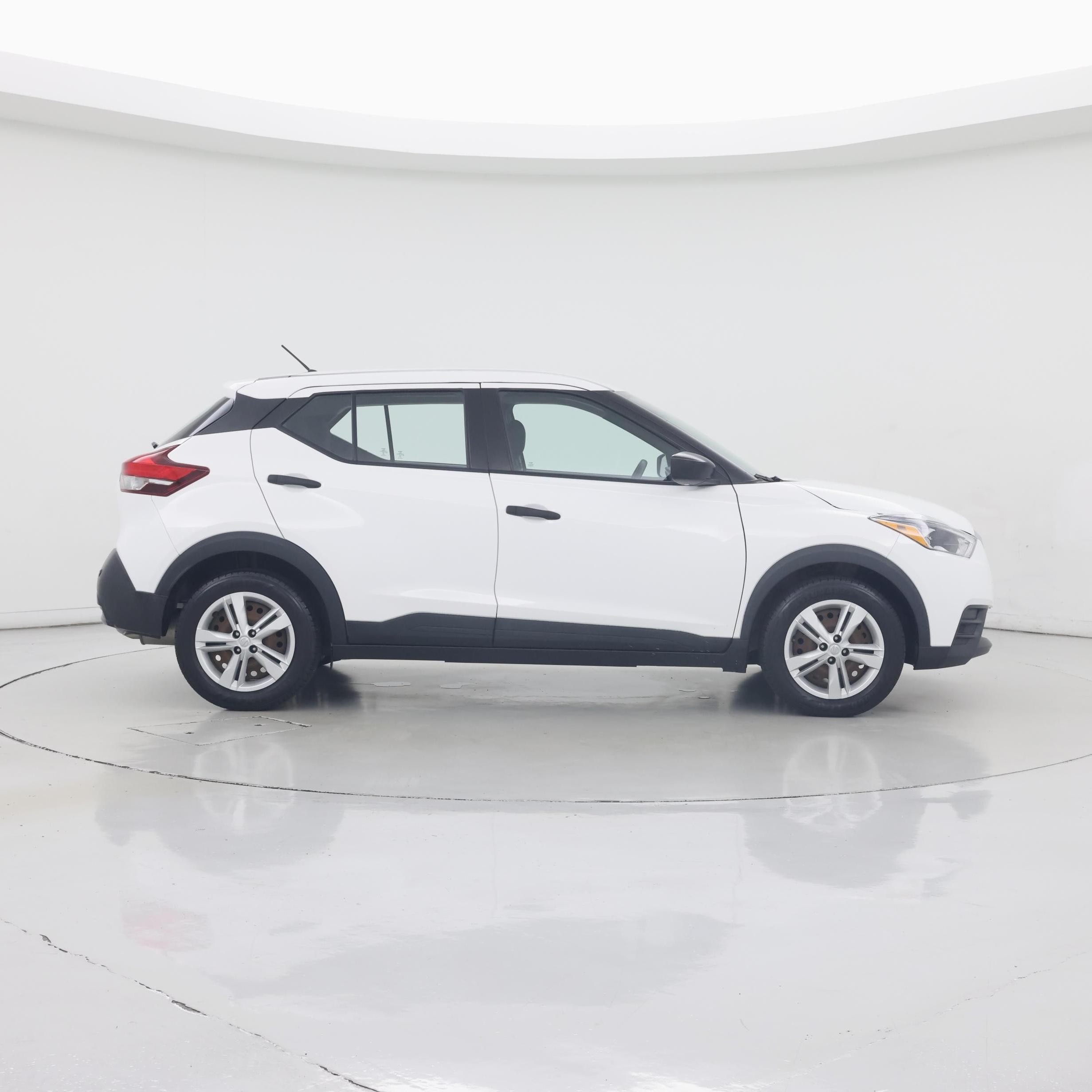 Thumbnail: 2020 Nissan Kicks - 7