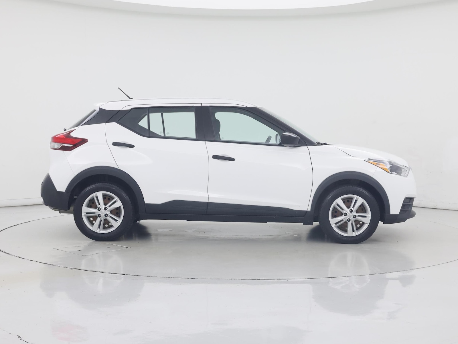 2020 Nissan Kicks S - Photo 8