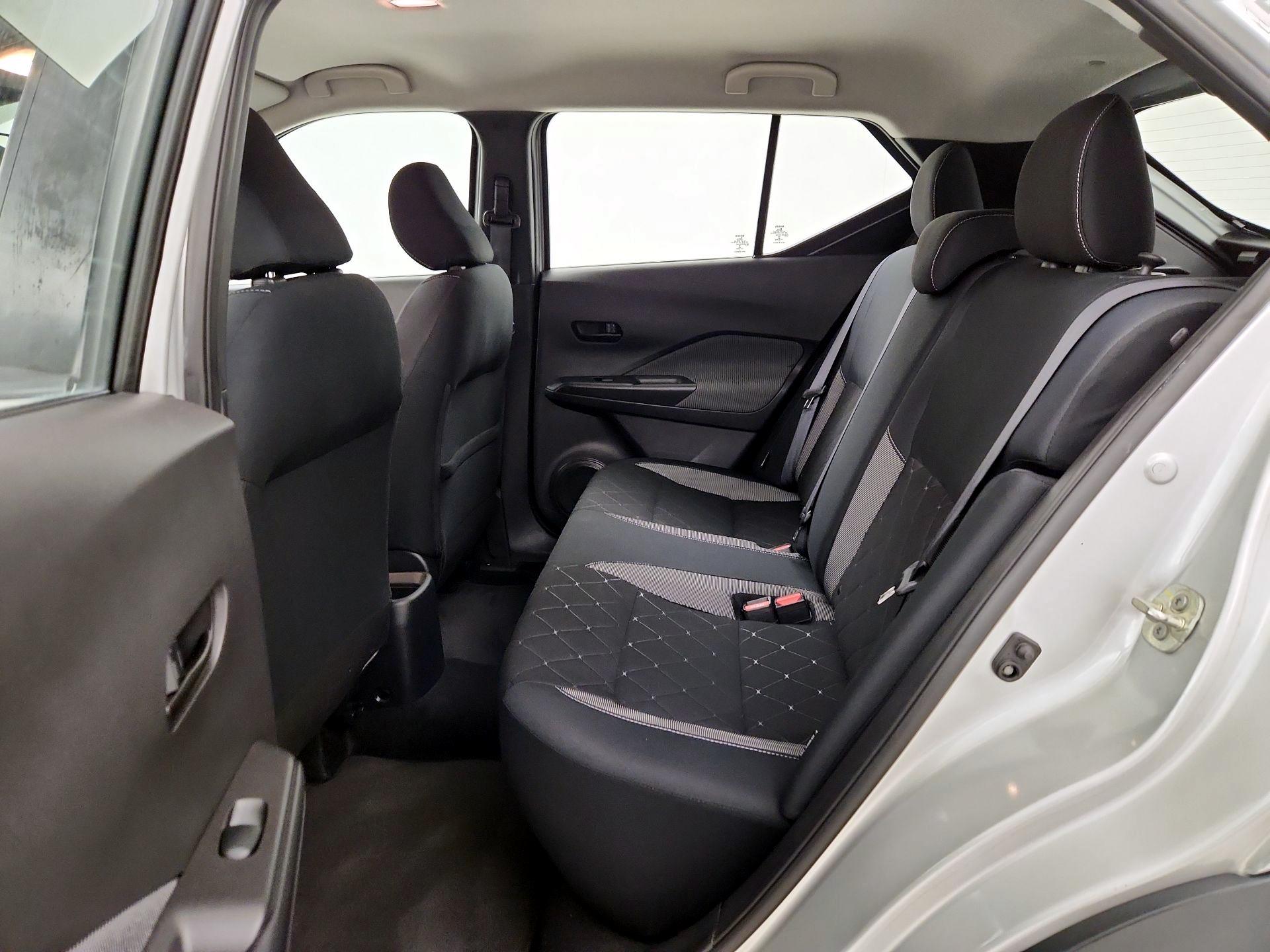 Thumbnail: 2020 Nissan Kicks - 19