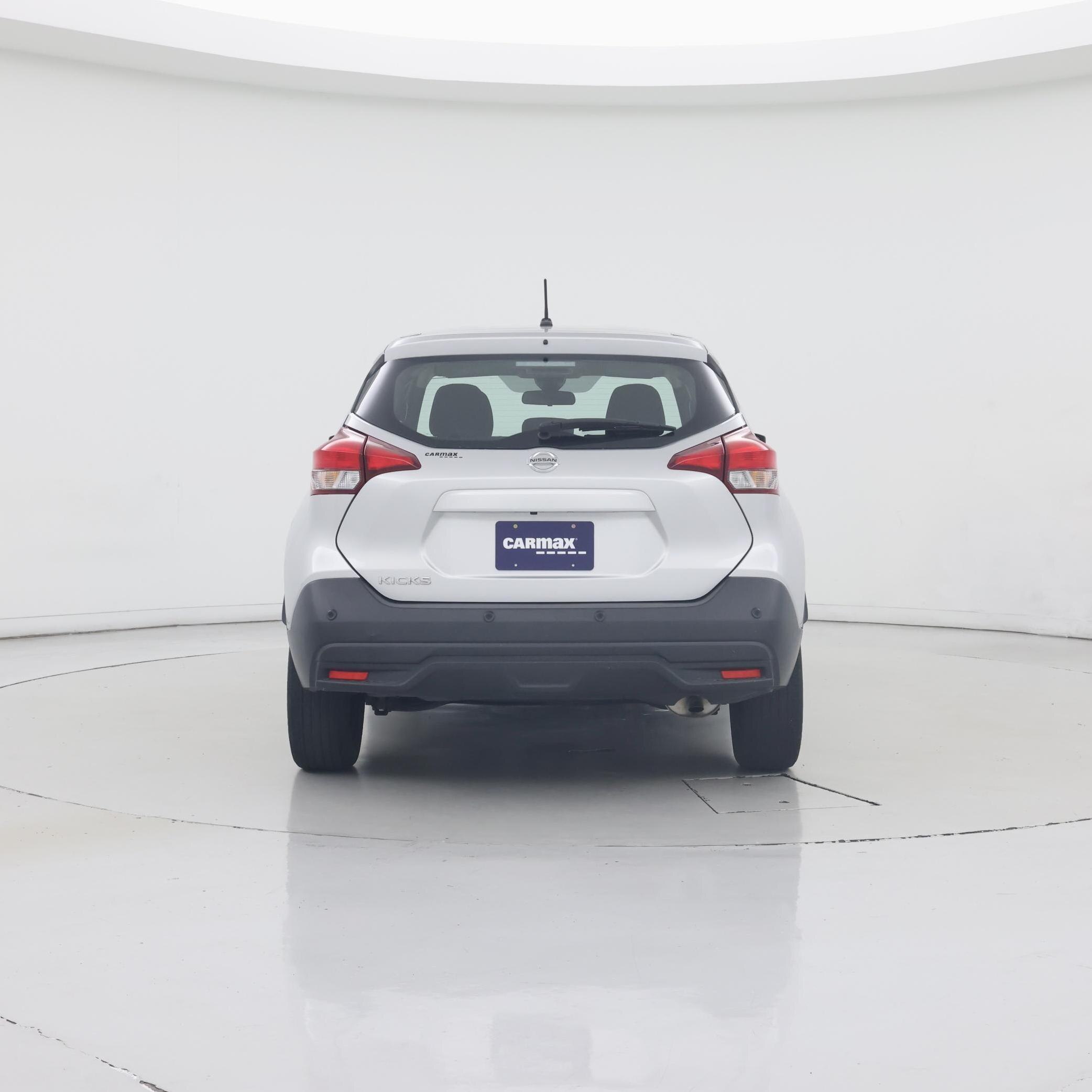Thumbnail: 2020 Nissan Kicks - 6