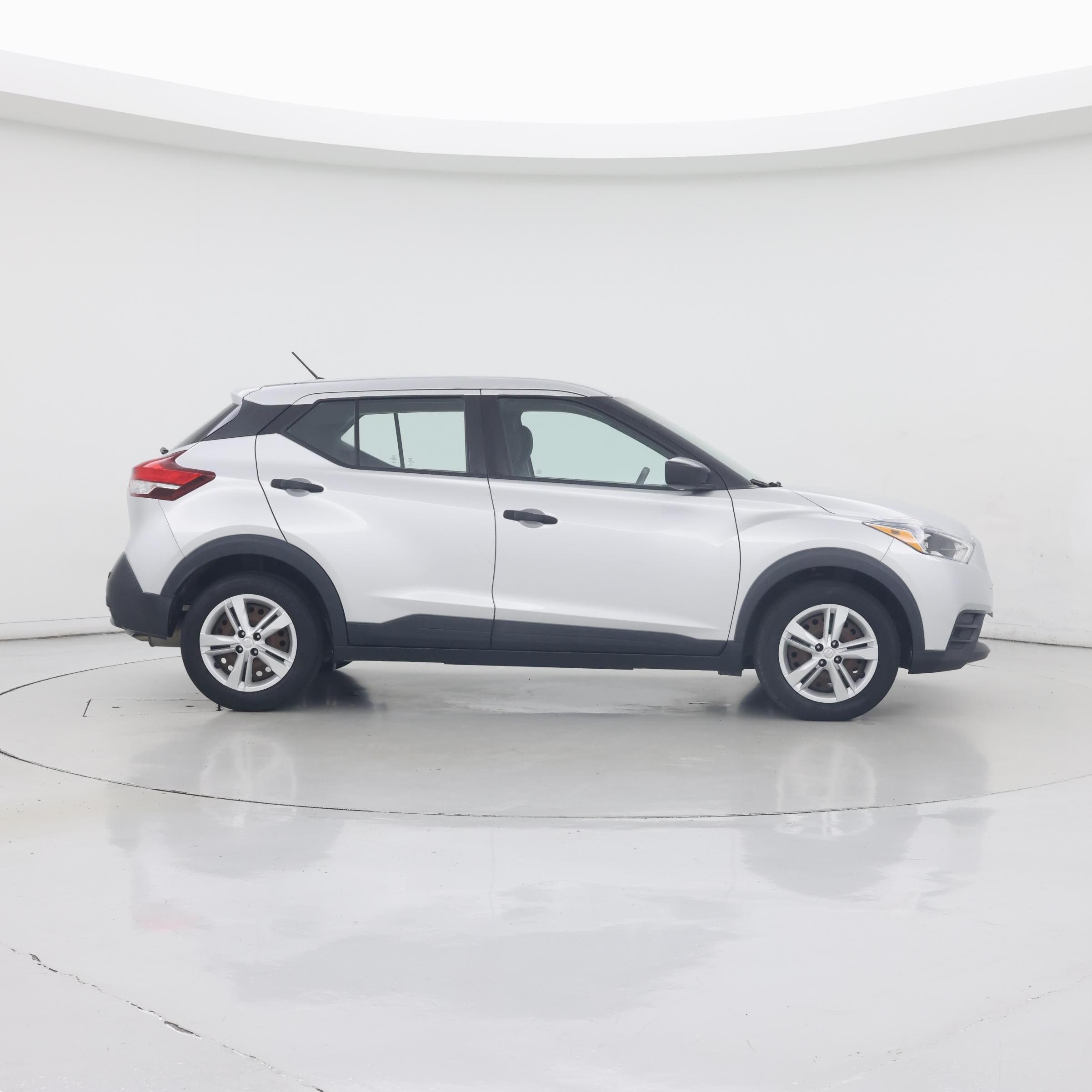 Thumbnail: 2020 Nissan Kicks - 7