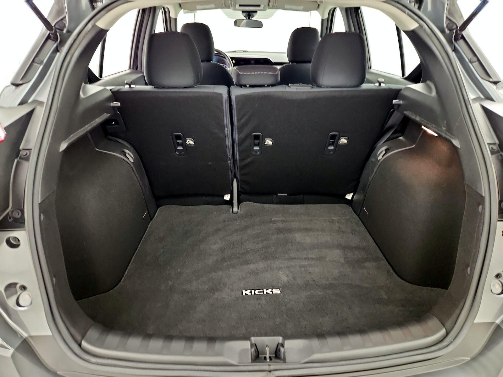 2020 Nissan Kicks S - Photo 21