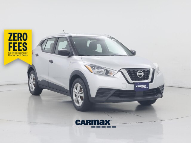 Silver 2020 Nissan Kicks SUV / Crossover Front-Wheel Drive Automatic