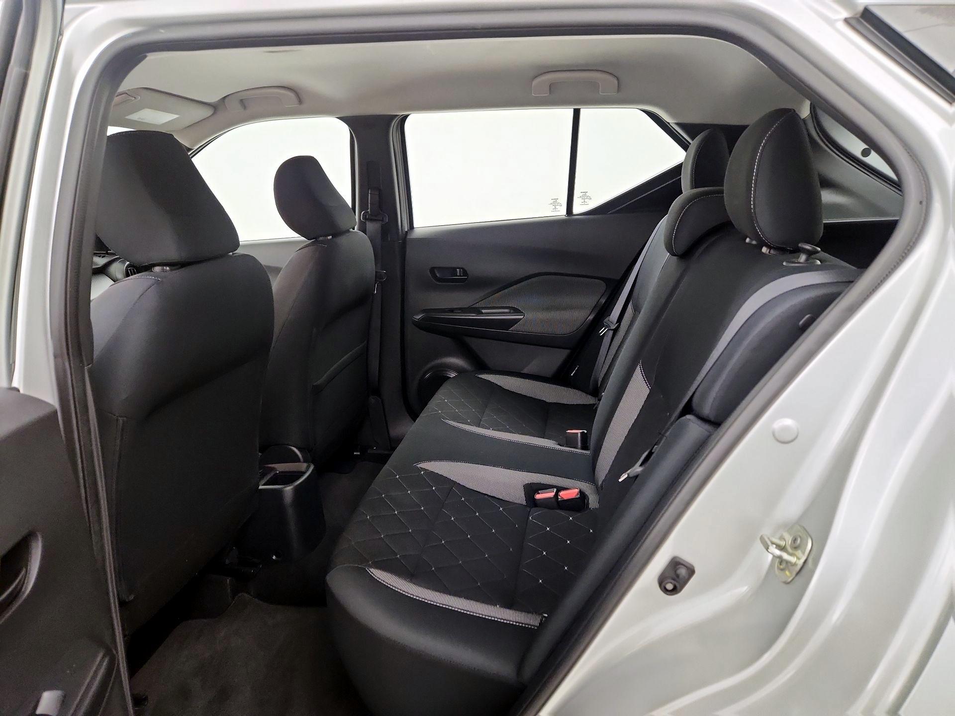 Thumbnail: 2020 Nissan Kicks - 19