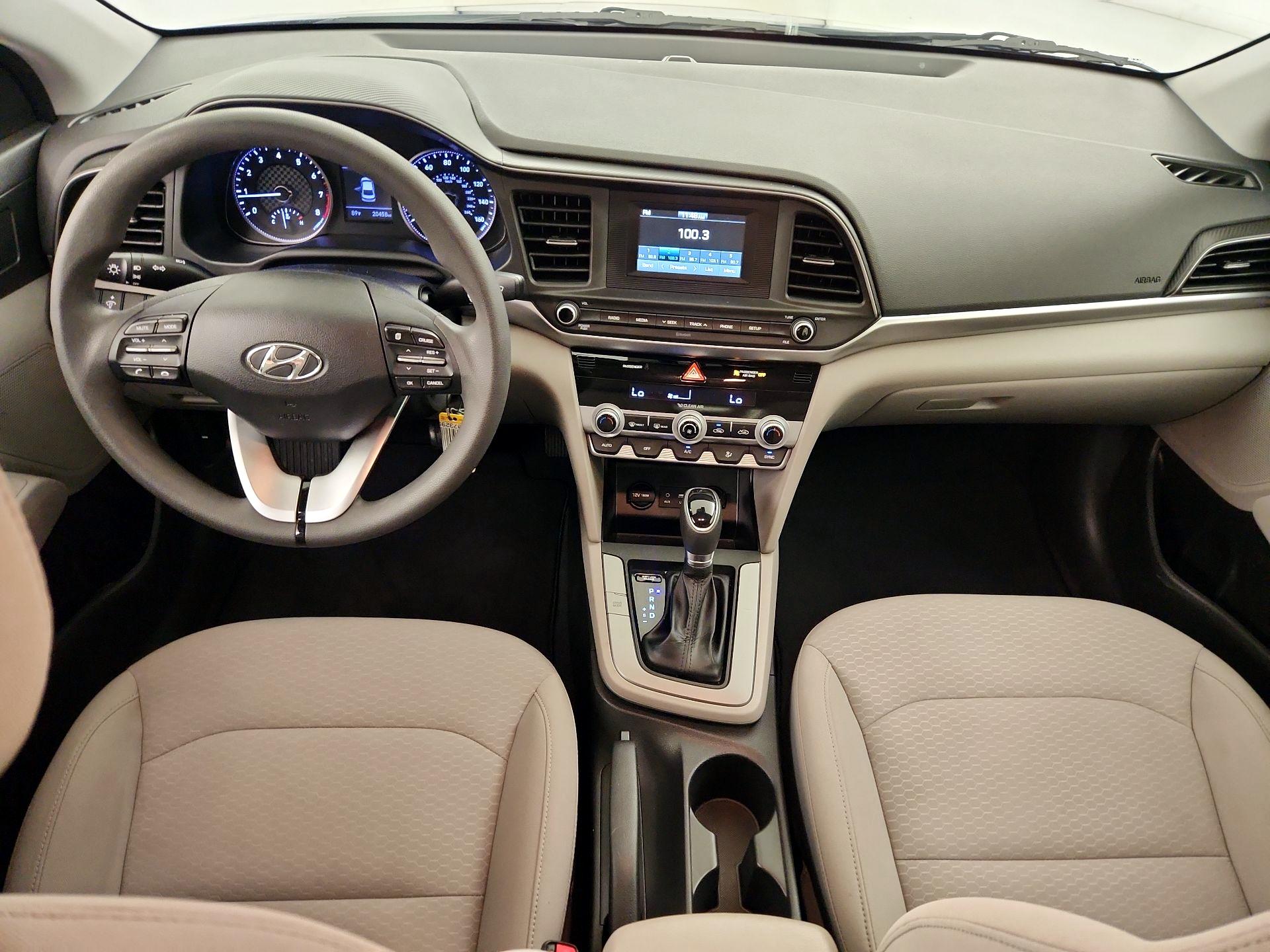 Thumbnail: 2020 Hyundai Elantra - 9