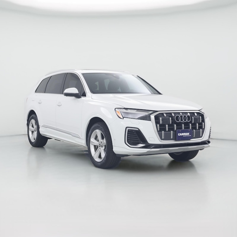 2025 Audi Q7 Premium