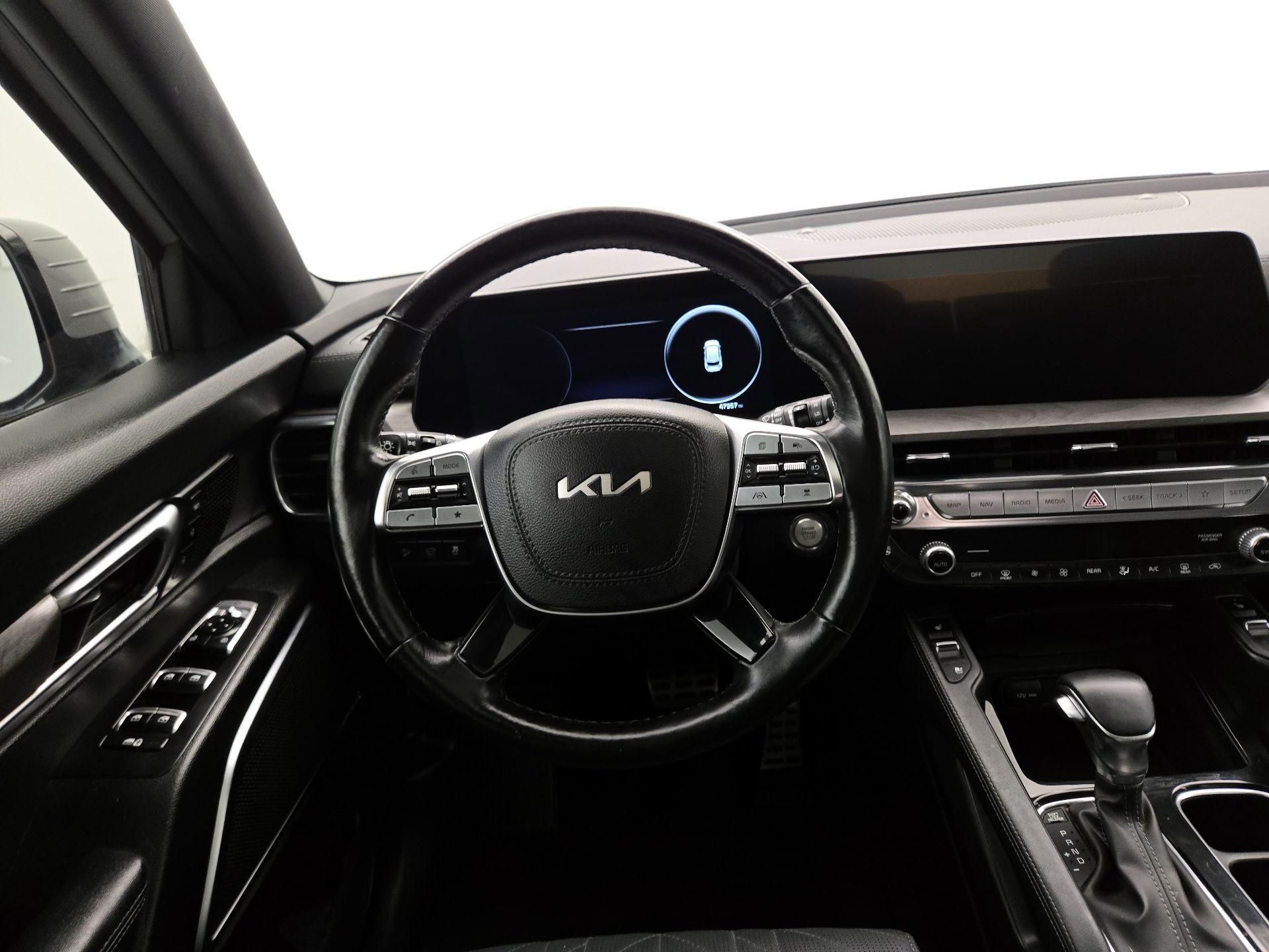 Thumbnail: 2023 Kia Telluride - 10