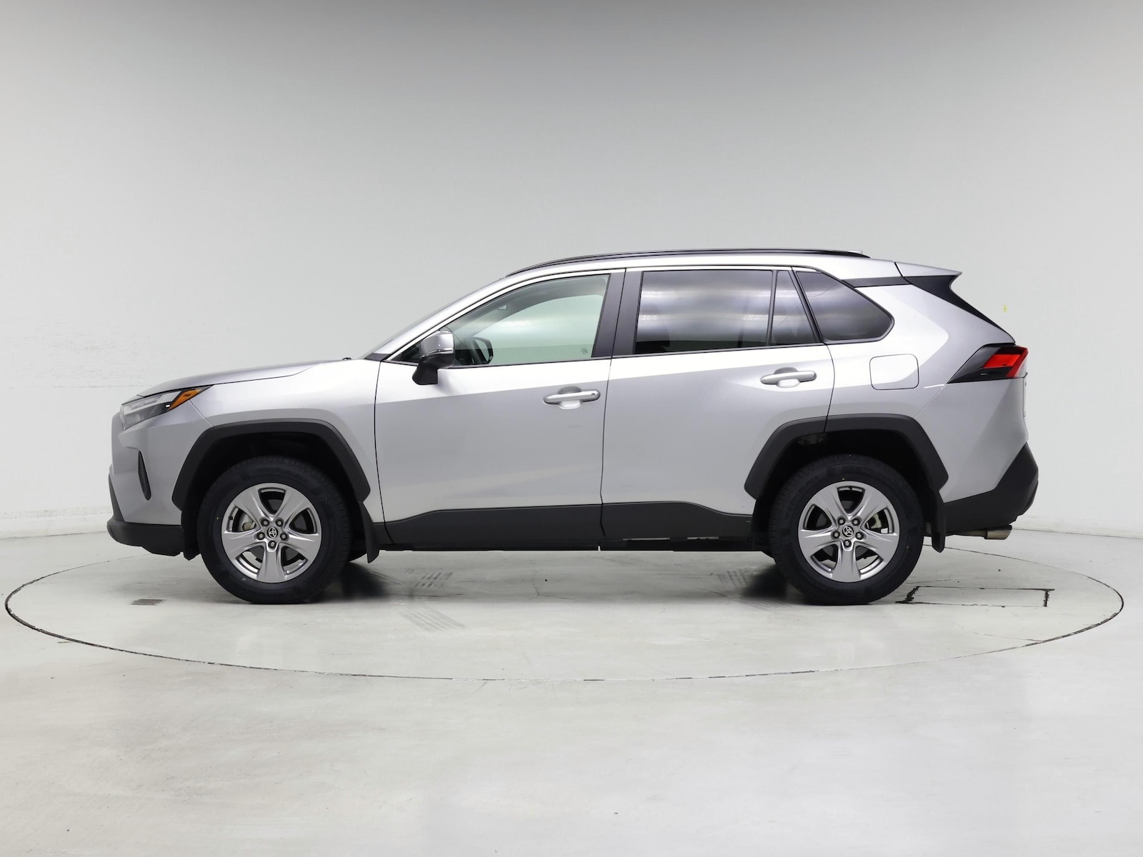 2025 Toyota RAV4 4