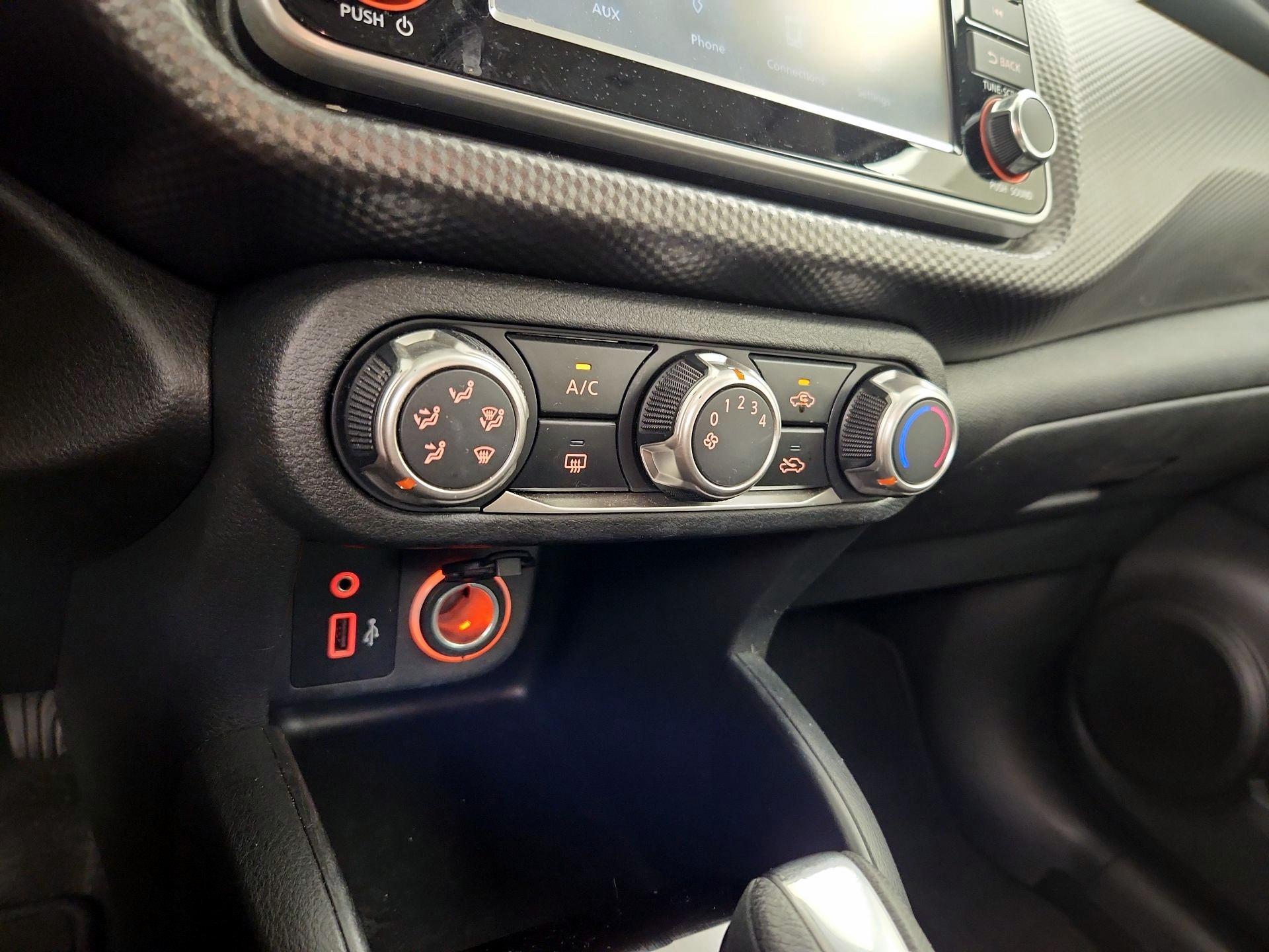 Thumbnail: 2020 Nissan Kicks - 16