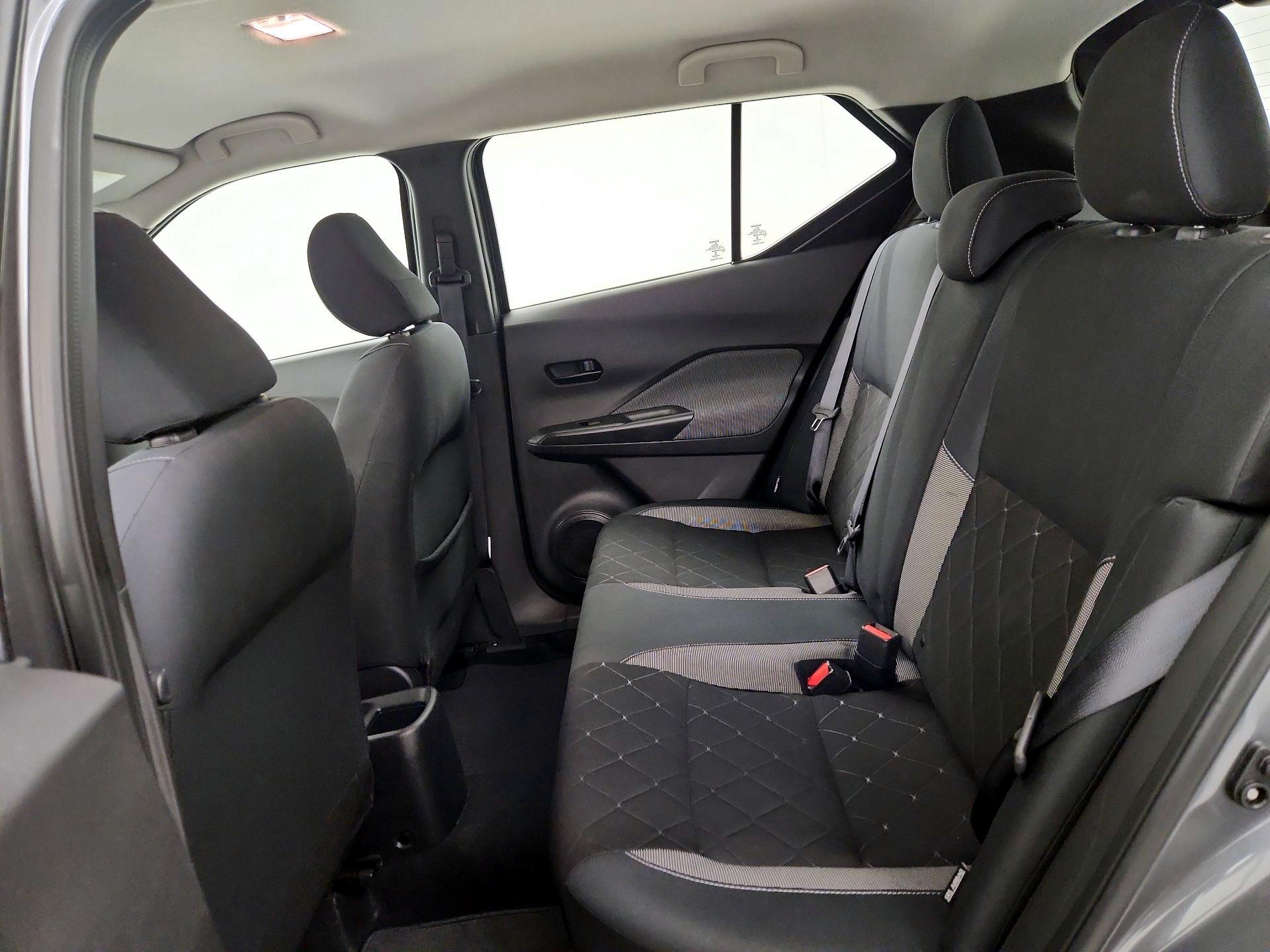 Thumbnail: 2020 Nissan Kicks - 19