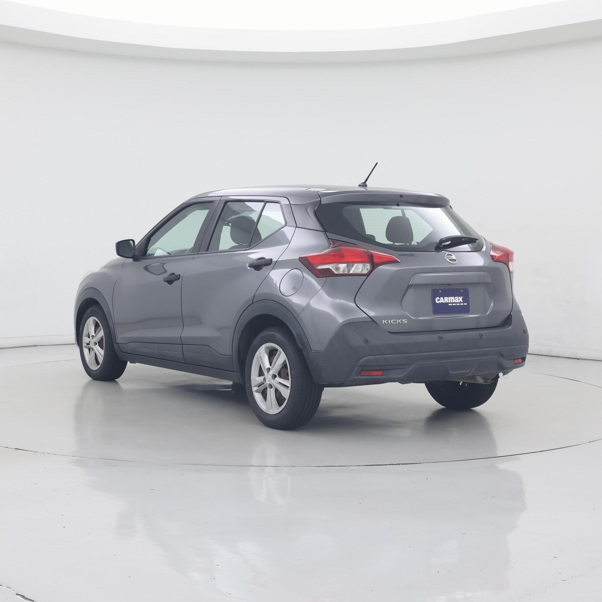 Thumbnail: 2020 Nissan Kicks - 2