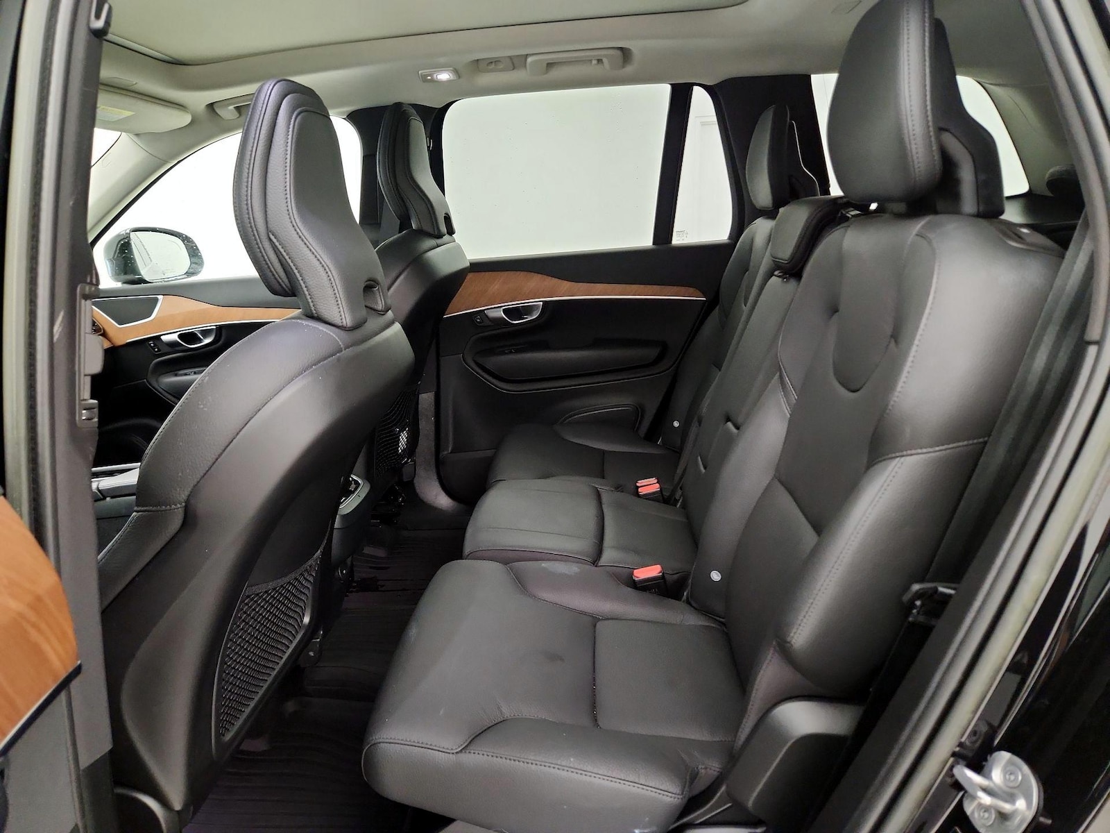 2023 Volvo XC90 Plus - Photo 21