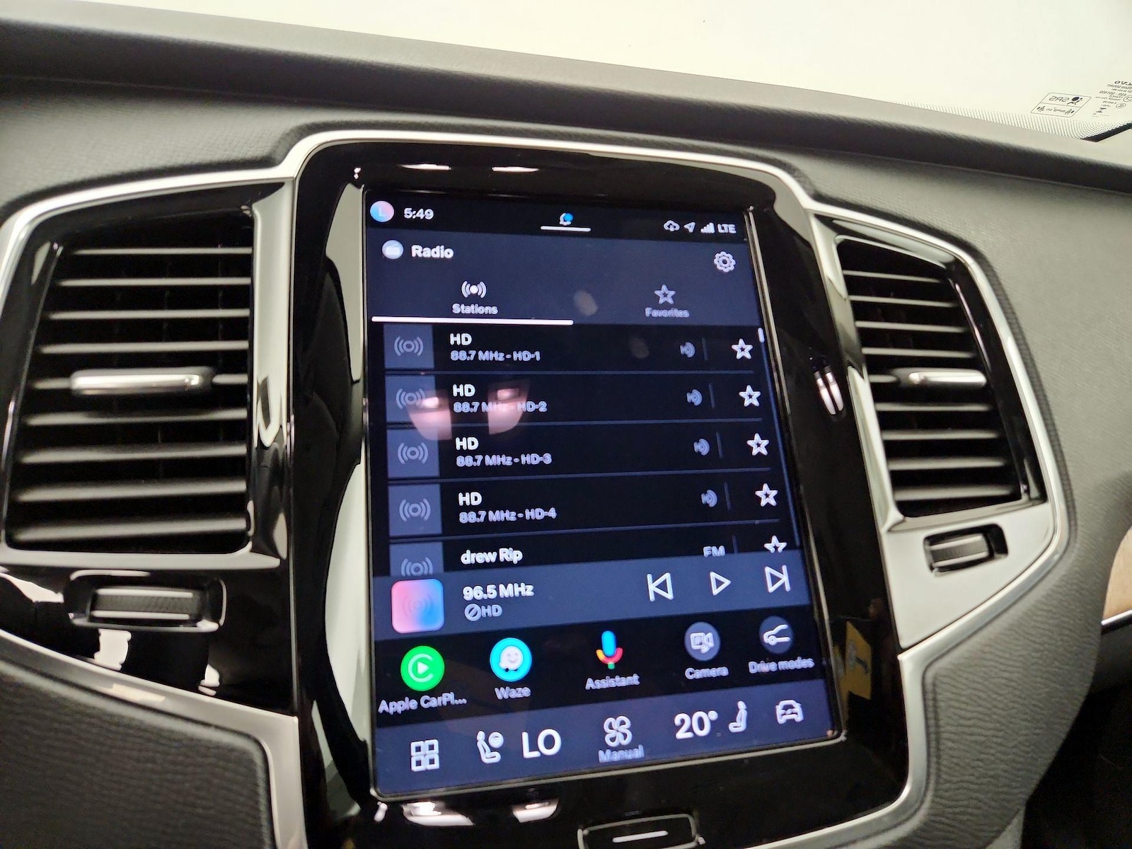 2023 Volvo XC90 Plus - Photo 16