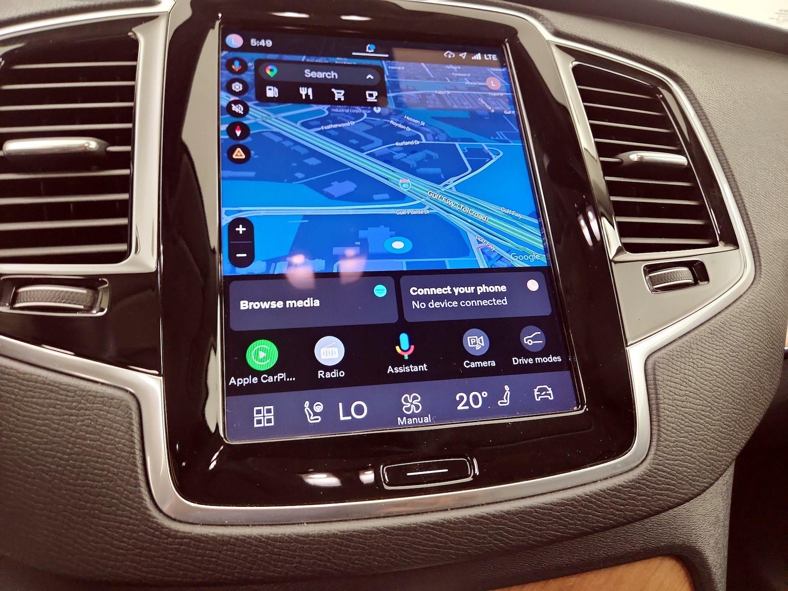 2023 Volvo XC90 Plus - Photo 17