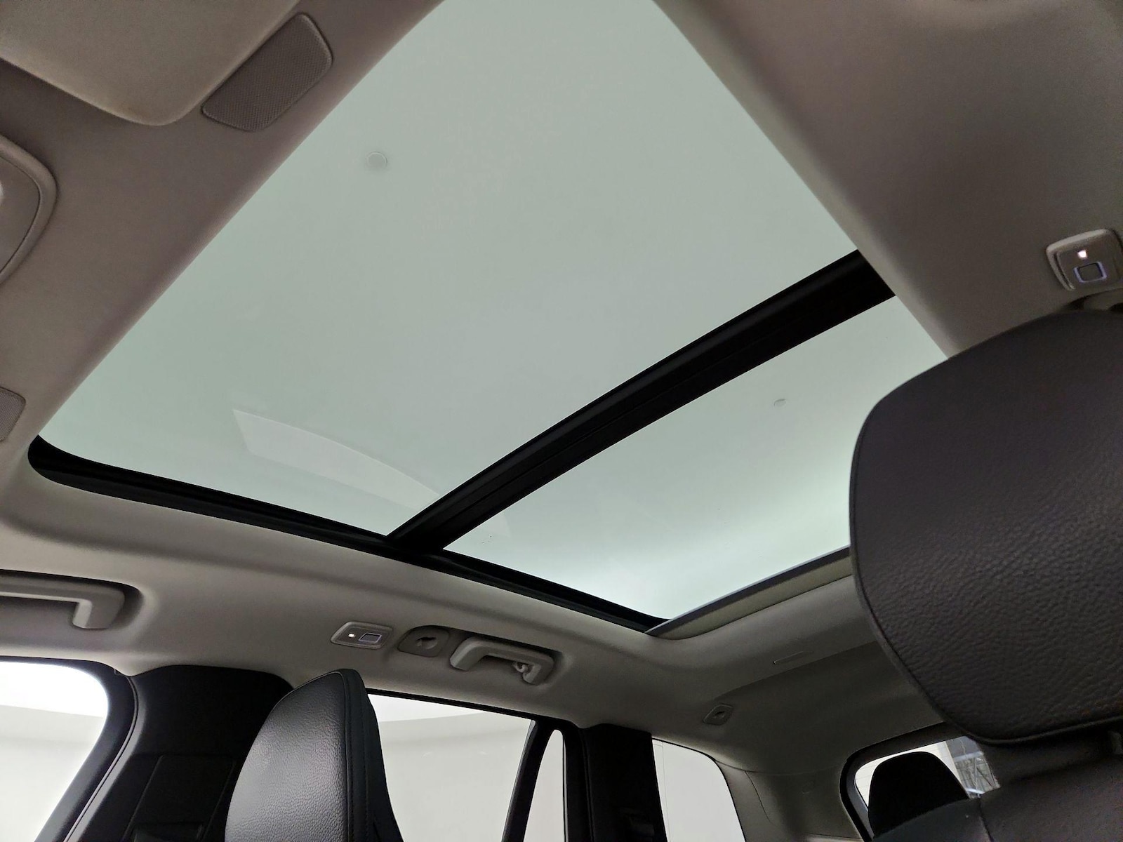2023 Volvo XC90 Plus - Photo 20