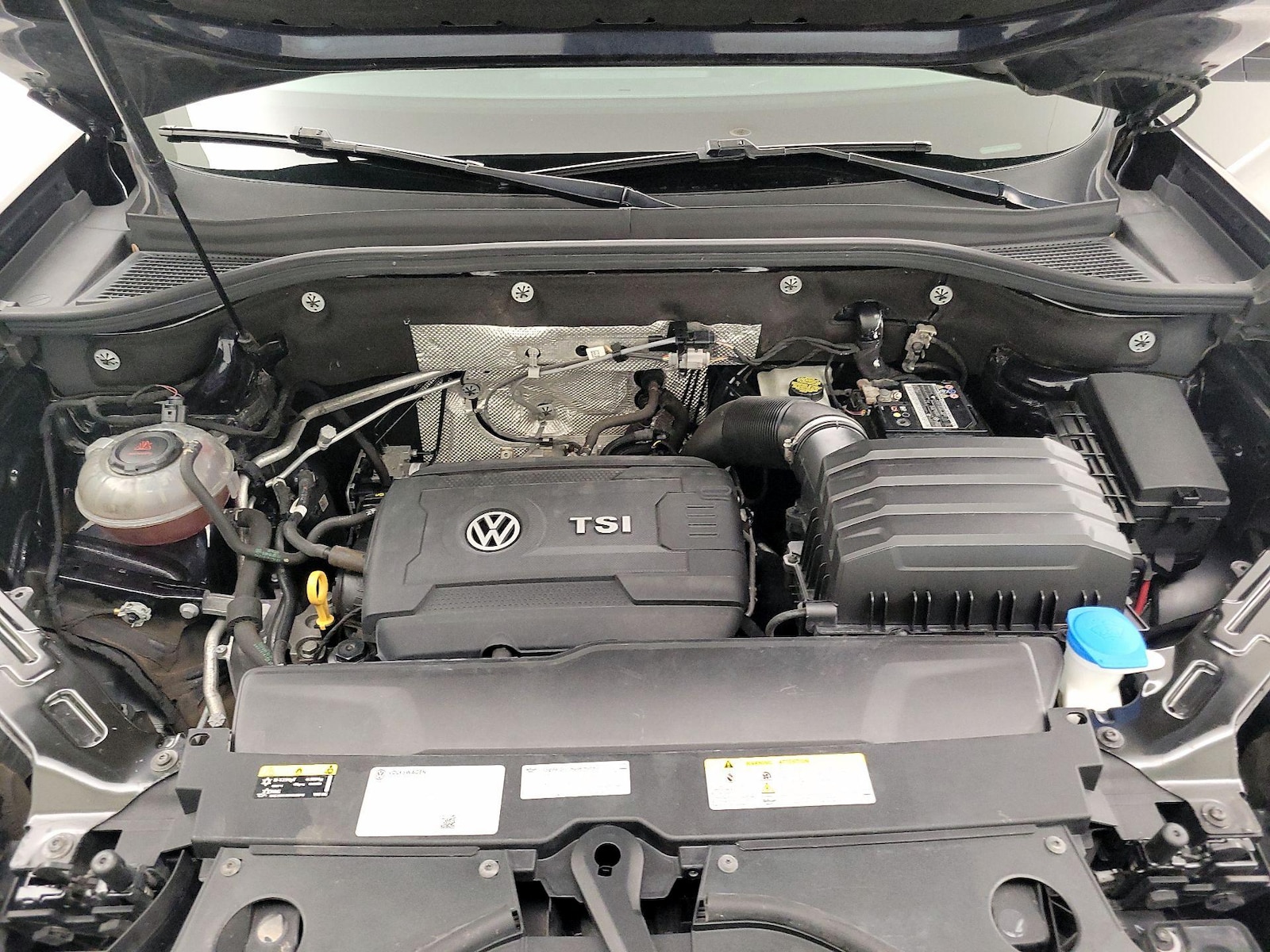 2022 Volkswagen Atlas Cross Sport SE - Photo 22