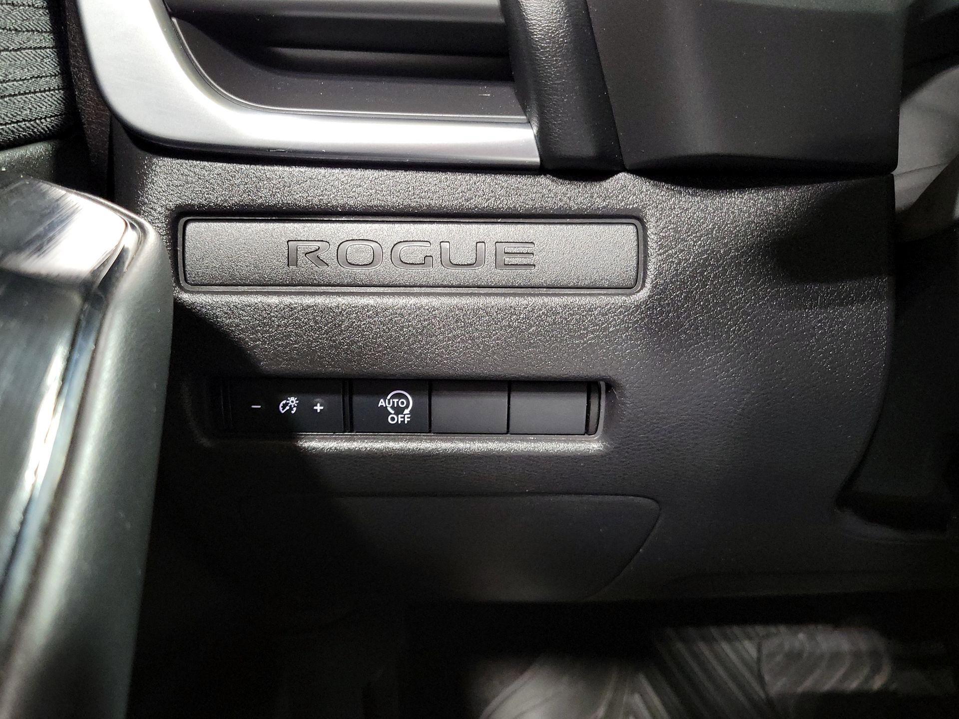 Thumbnail: 2023 Nissan Rogue - 13