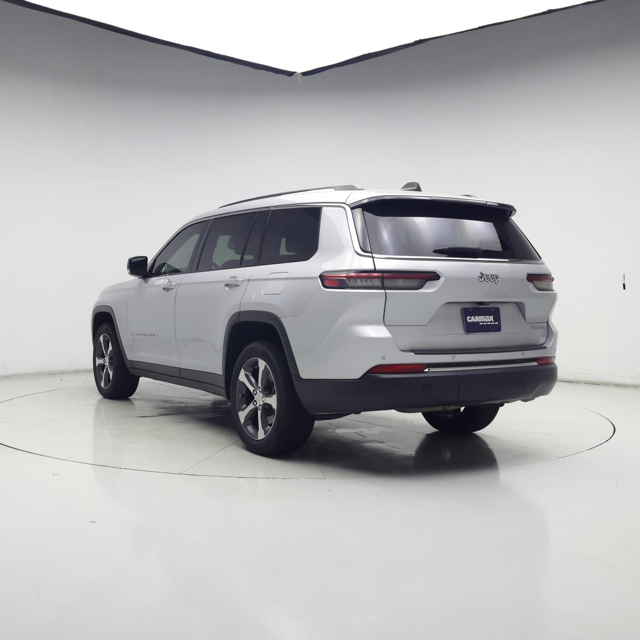 Thumbnail: 2023 Jeep Grand Cherokee L - 2