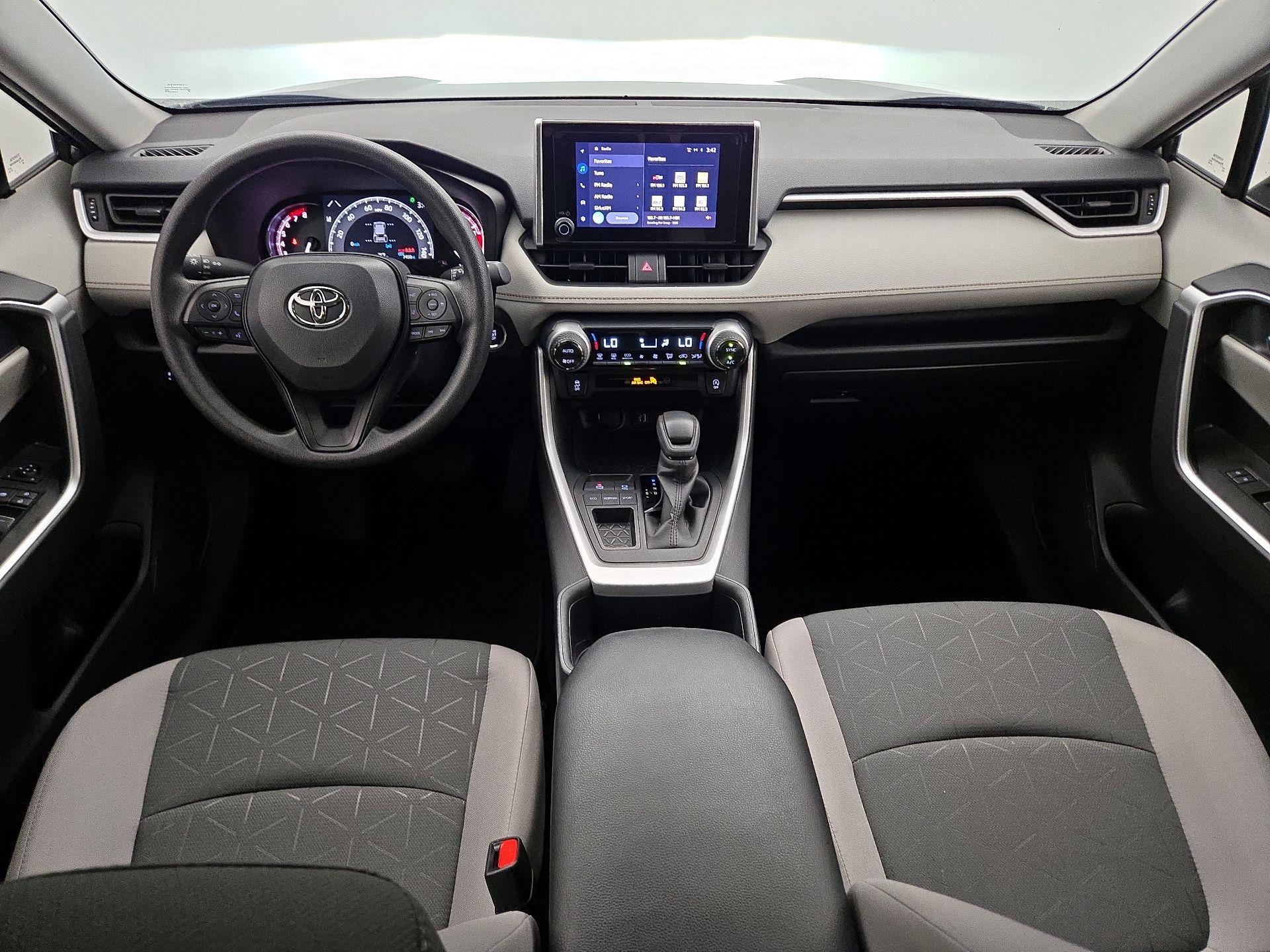 Thumbnail: 2025 Toyota RAV4 - 9